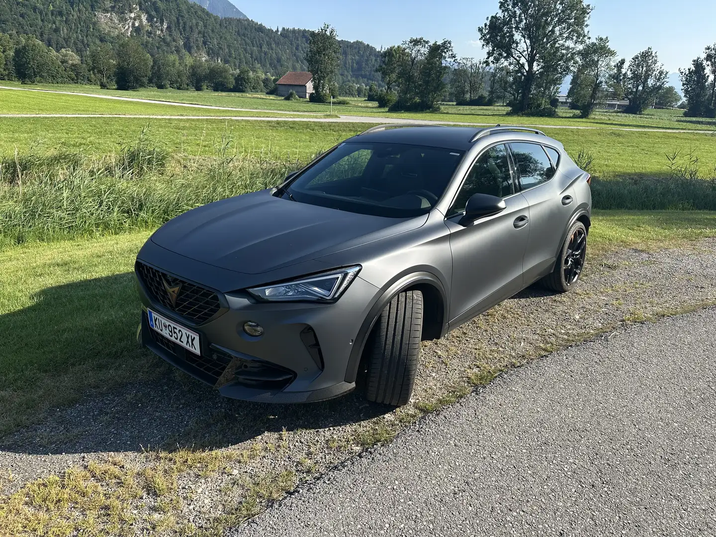 CUPRA Formentor VZ5 nahezu Vollausstattung Grijs - 1
