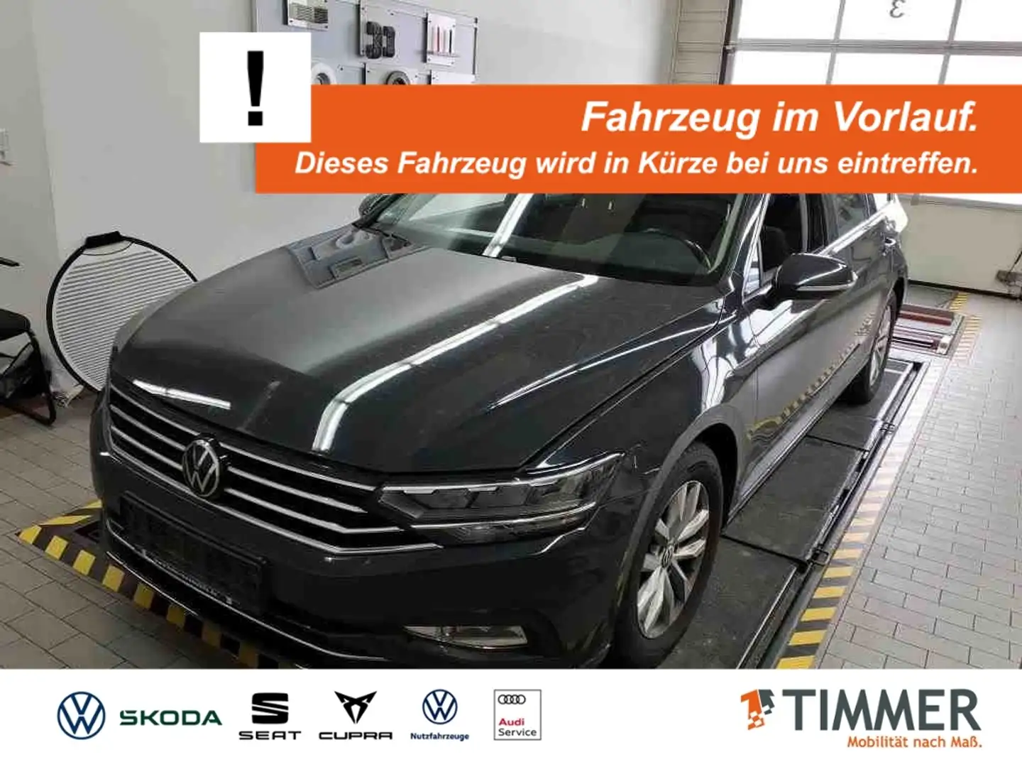 Volkswagen Passat Variant 2.0 TDI DSG BUSINESS +LED +ACC +RKAM +NAVI +SHZ + Gris - 1