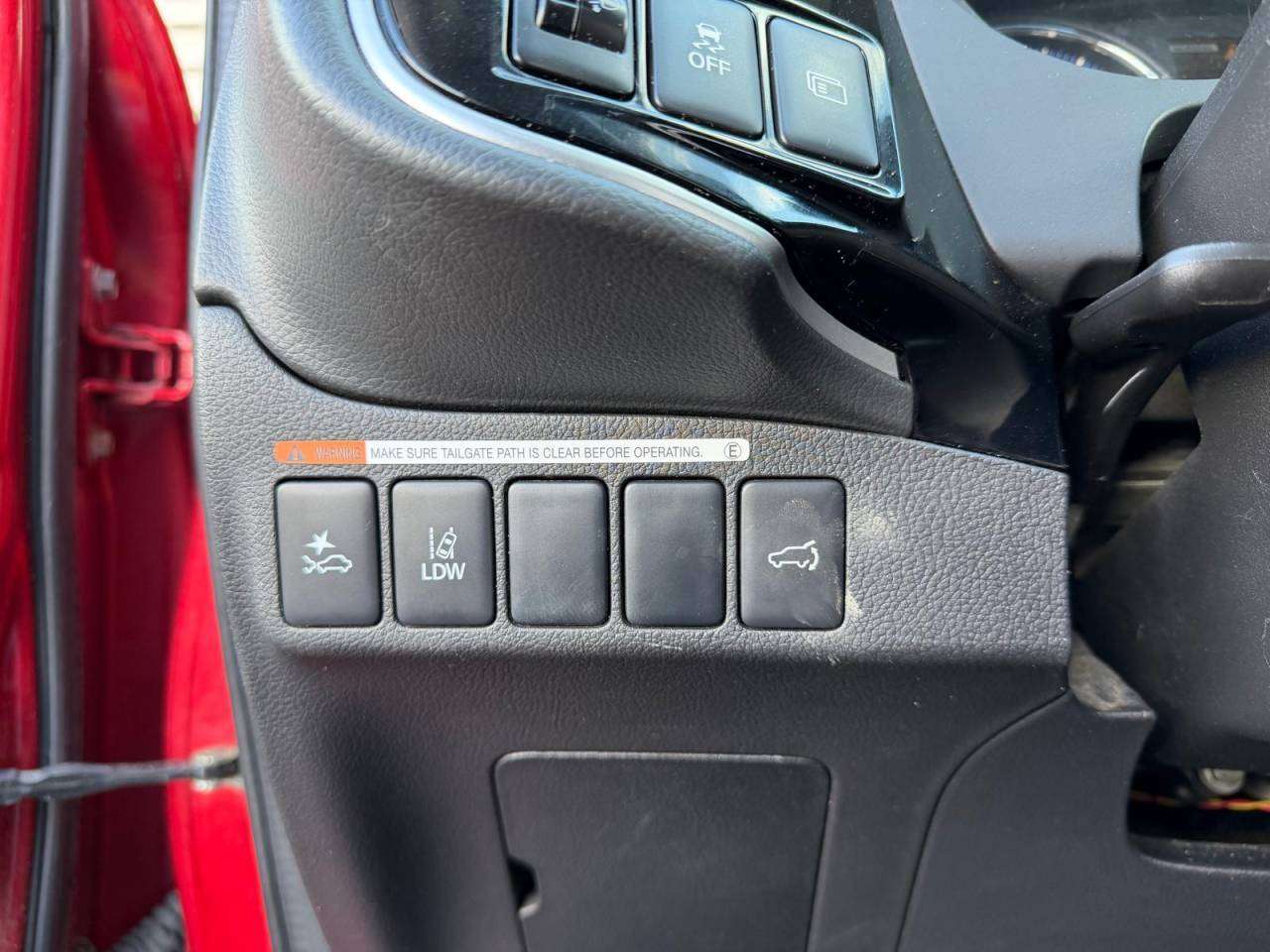 2017 Mitsubishi Outlander GT thumb 8
