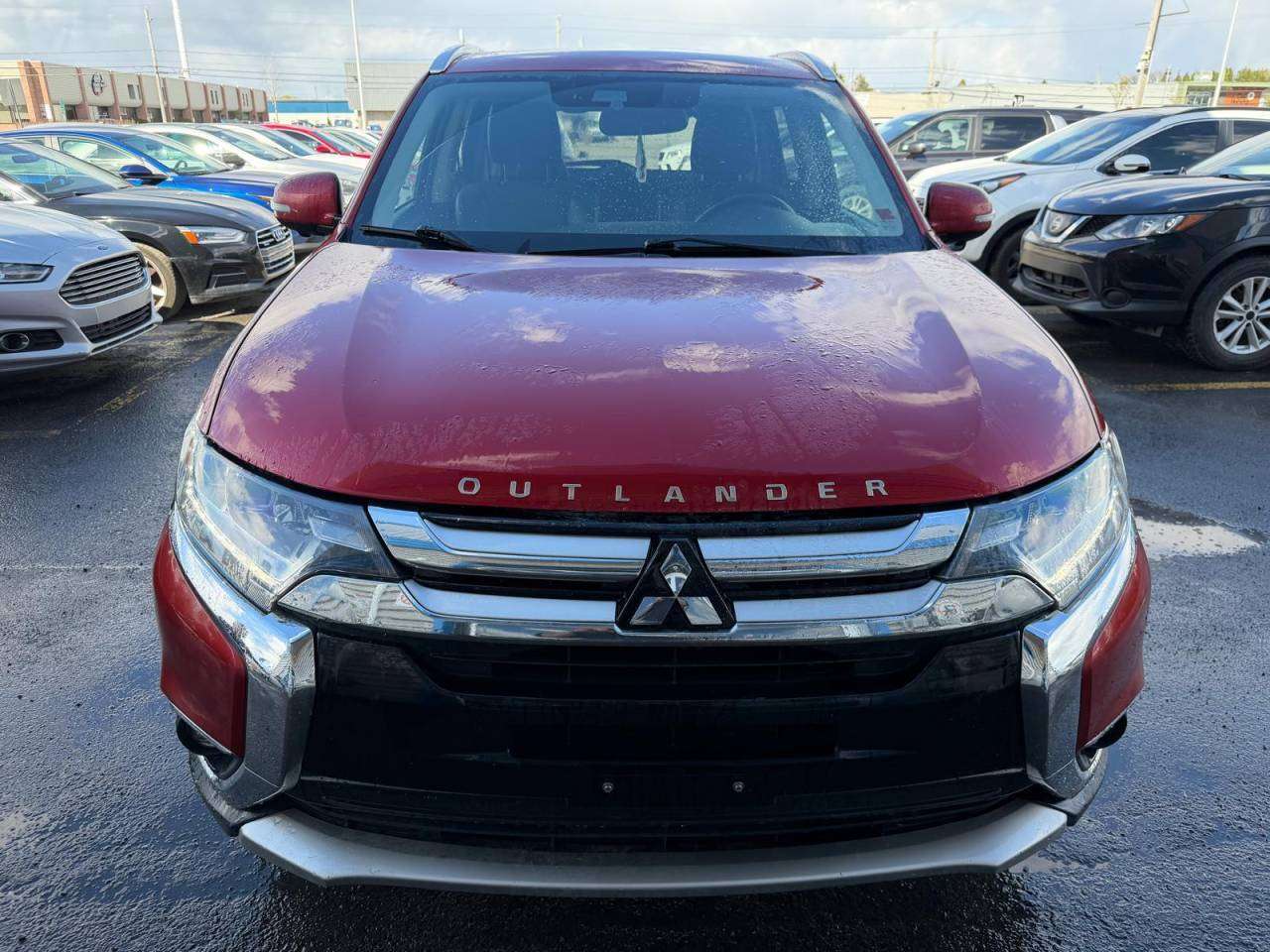 2017 Mitsubishi Outlander GT alt 2
