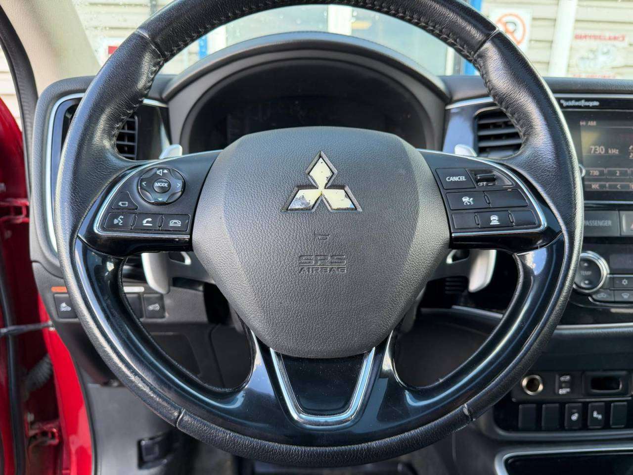 2017 Mitsubishi Outlander GT thumb 9