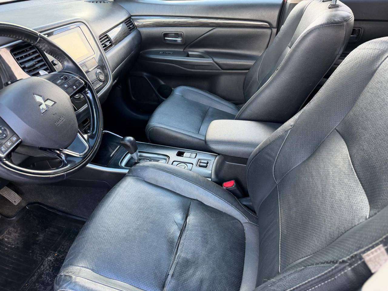 2017 Mitsubishi Outlander GT thumb 13