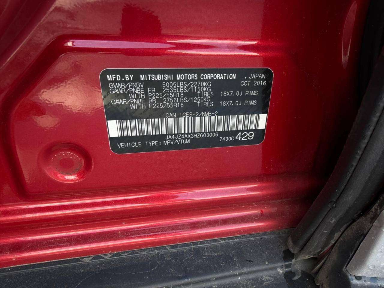 2017 Mitsubishi Outlander GT thumb 19