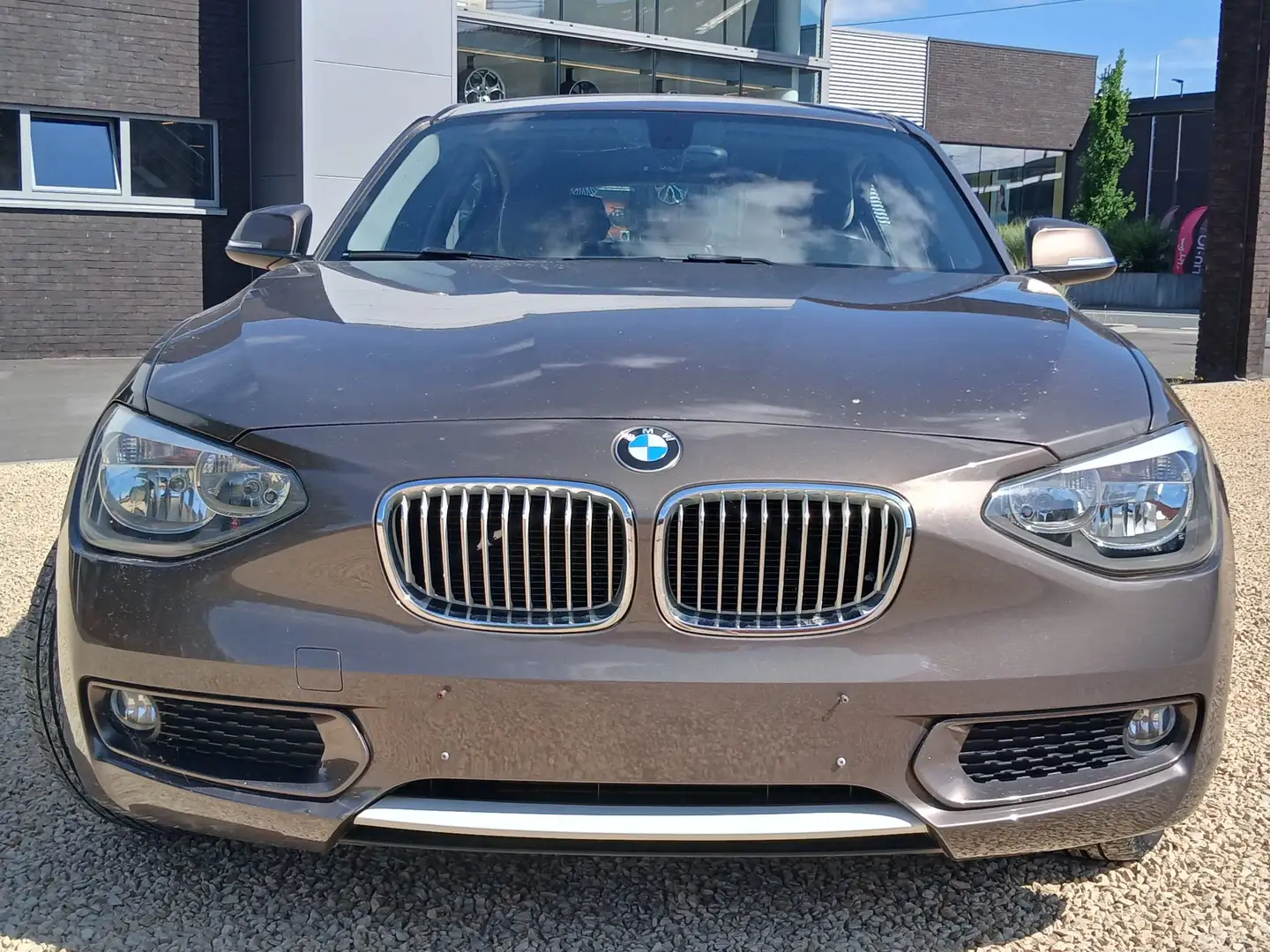 BMW 116 d EfficientDynamics Edition Bruin - 1