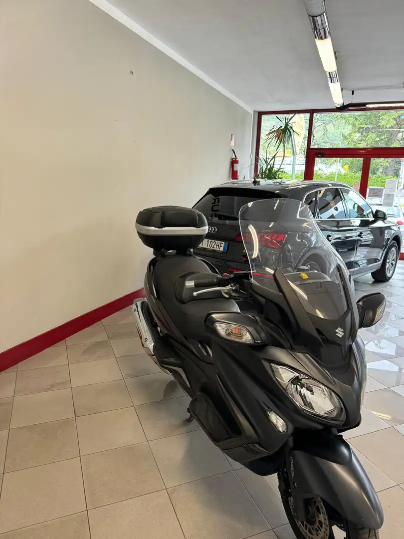 Suzuki Burgman 650 Executive - 2