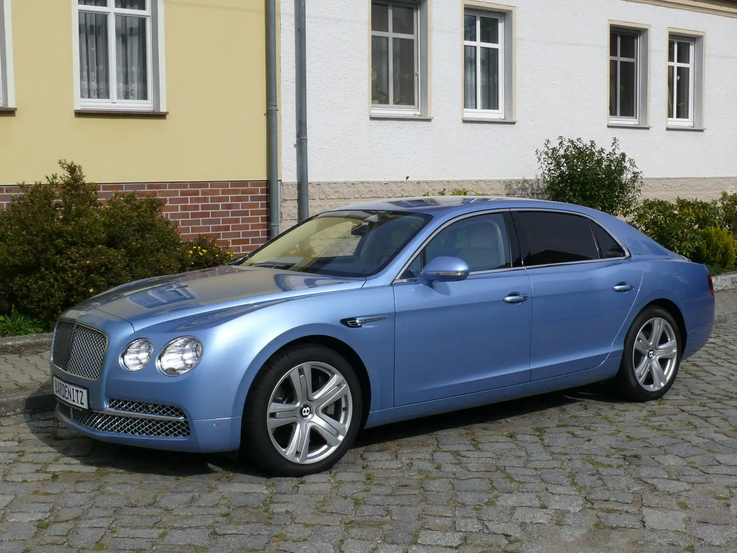 Bentley Flying Spur Top 1 Vorbesitzer 625 PS Scheckheft unfallfrei Azul - 2