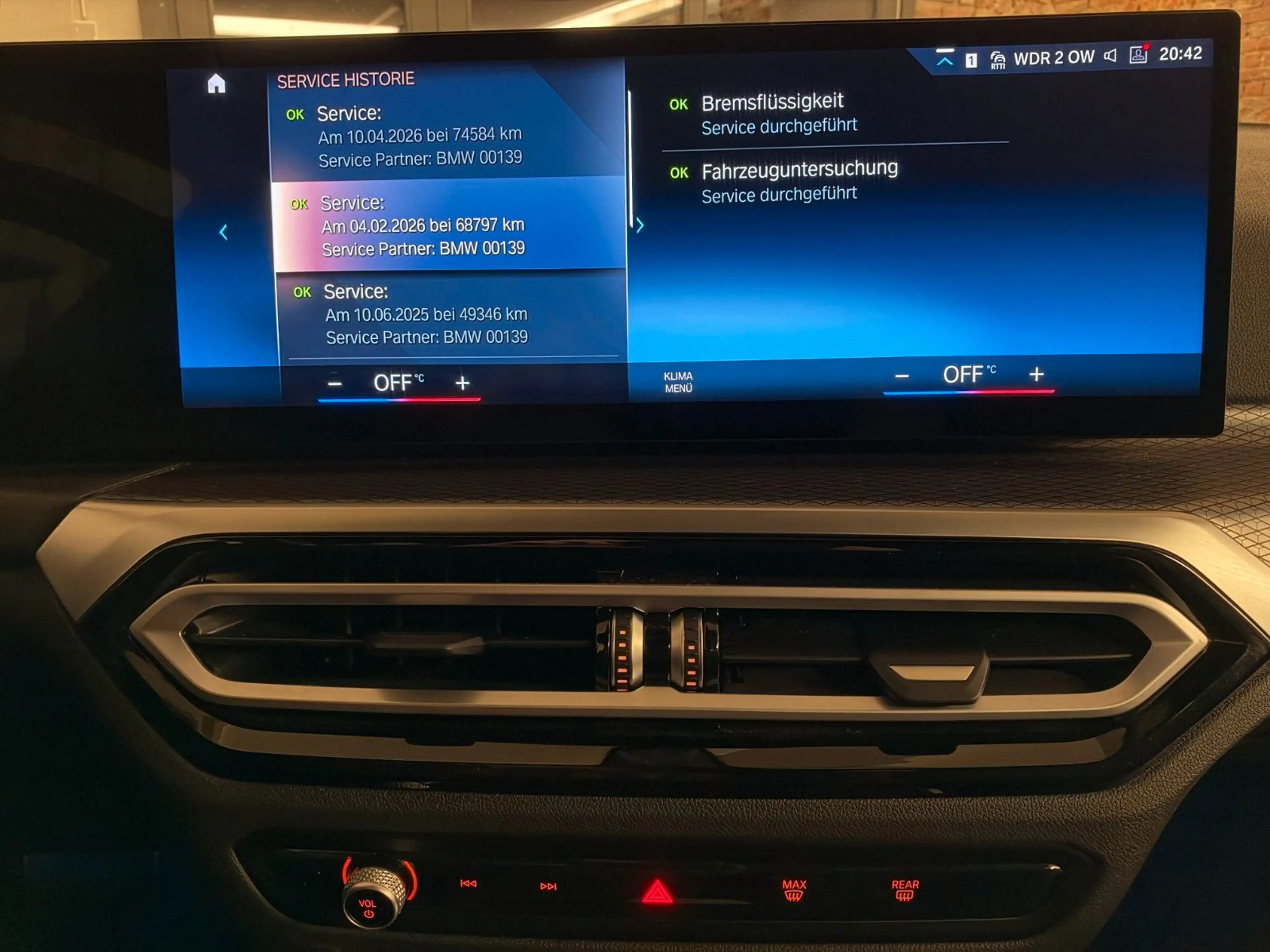 BMW 320 d xDrive M Sport ACC AHK HuD HiFi Pano 19" — photo 35