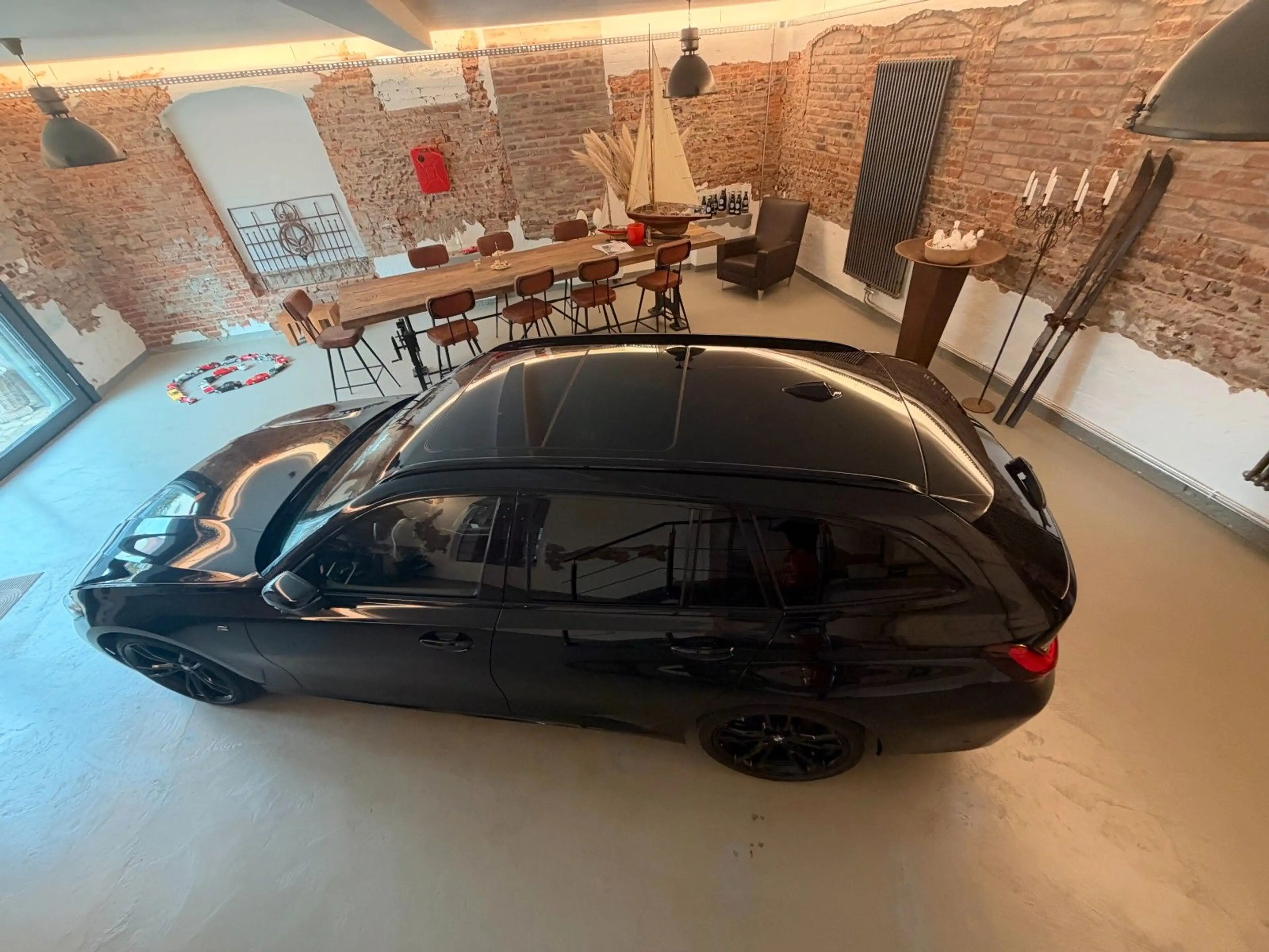 BMW 320 d xDrive M Sport ACC AHK HuD HiFi Pano 19" — photo 10