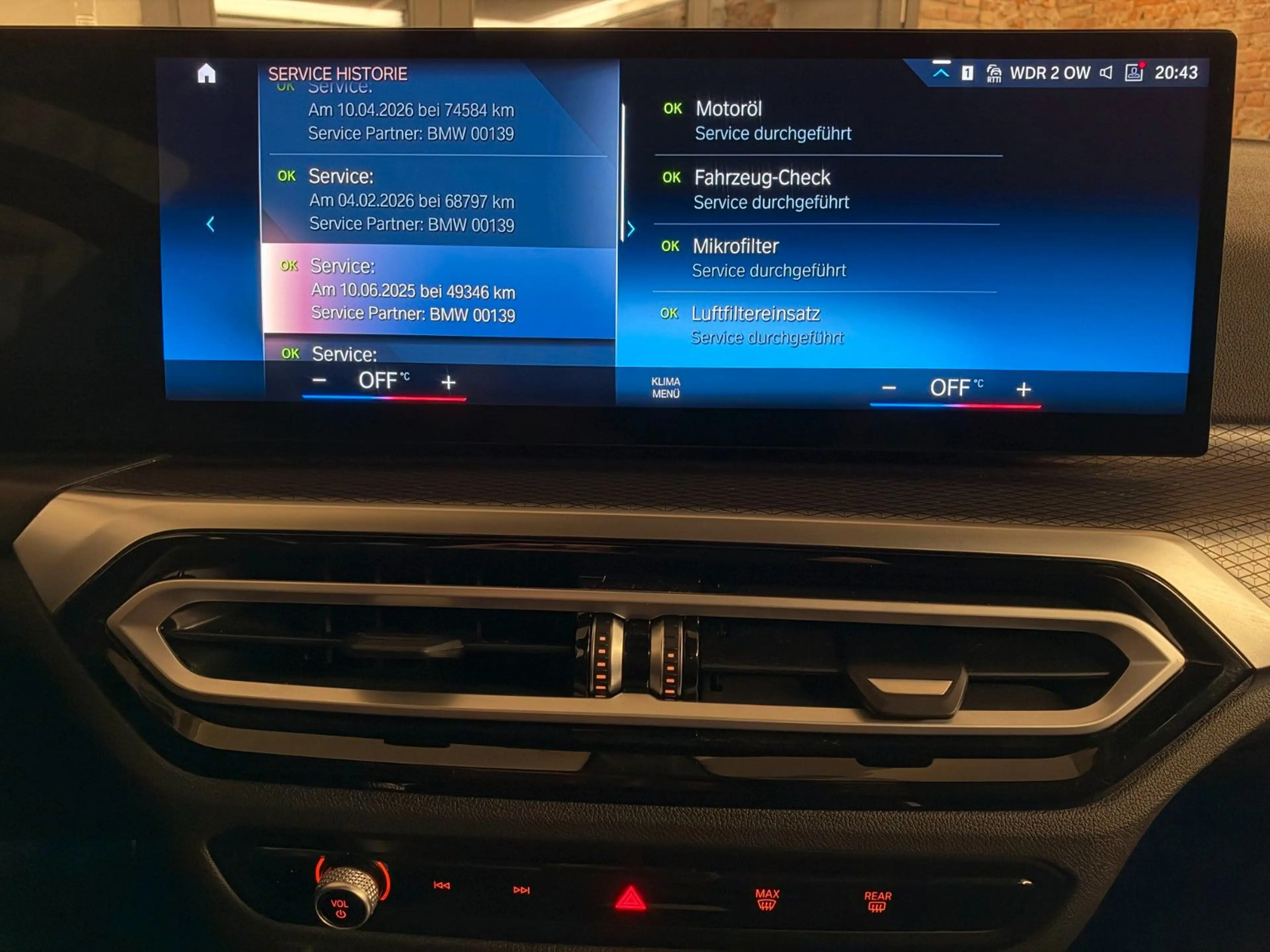 BMW 320 d xDrive M Sport ACC AHK HuD HiFi Pano 19" — photo 36