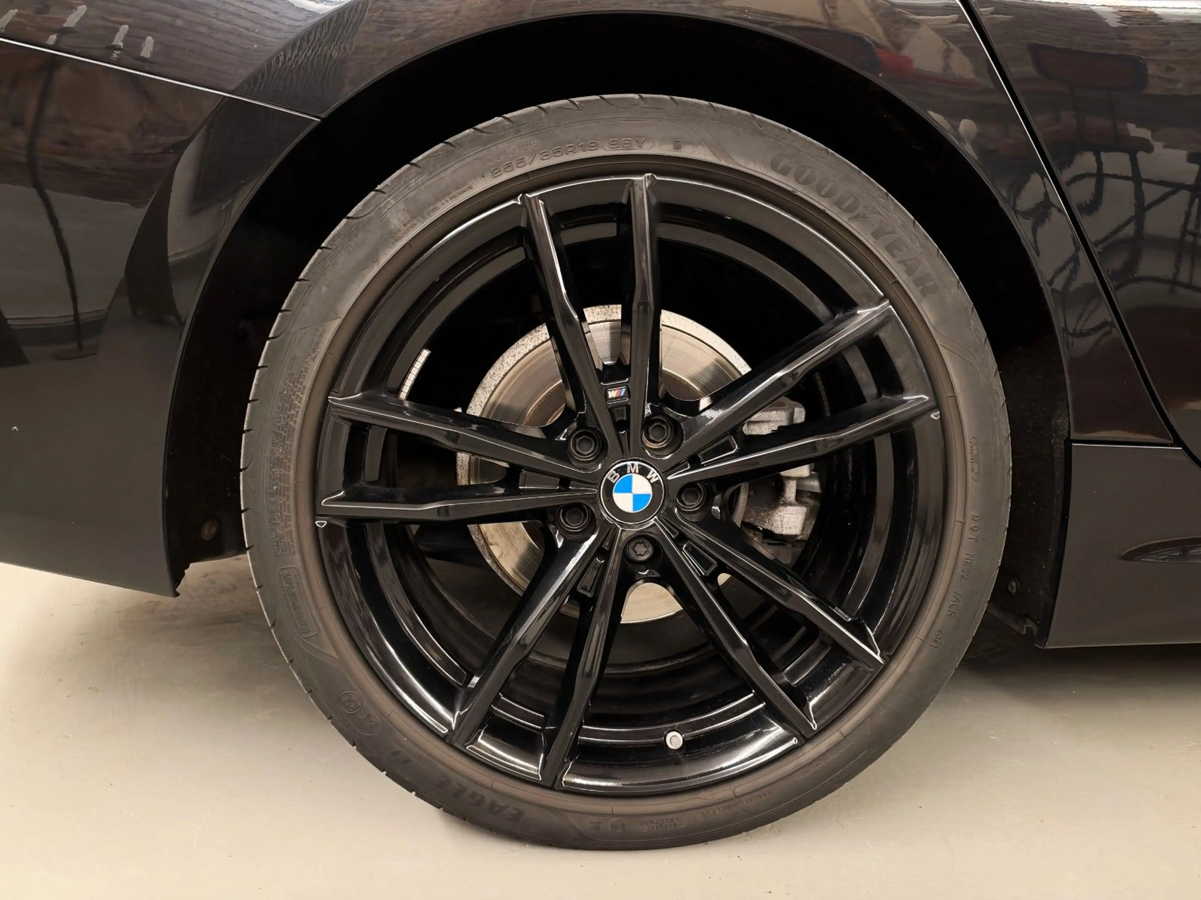 BMW 320 d xDrive M Sport ACC AHK HuD HiFi Pano 19" — photo 13