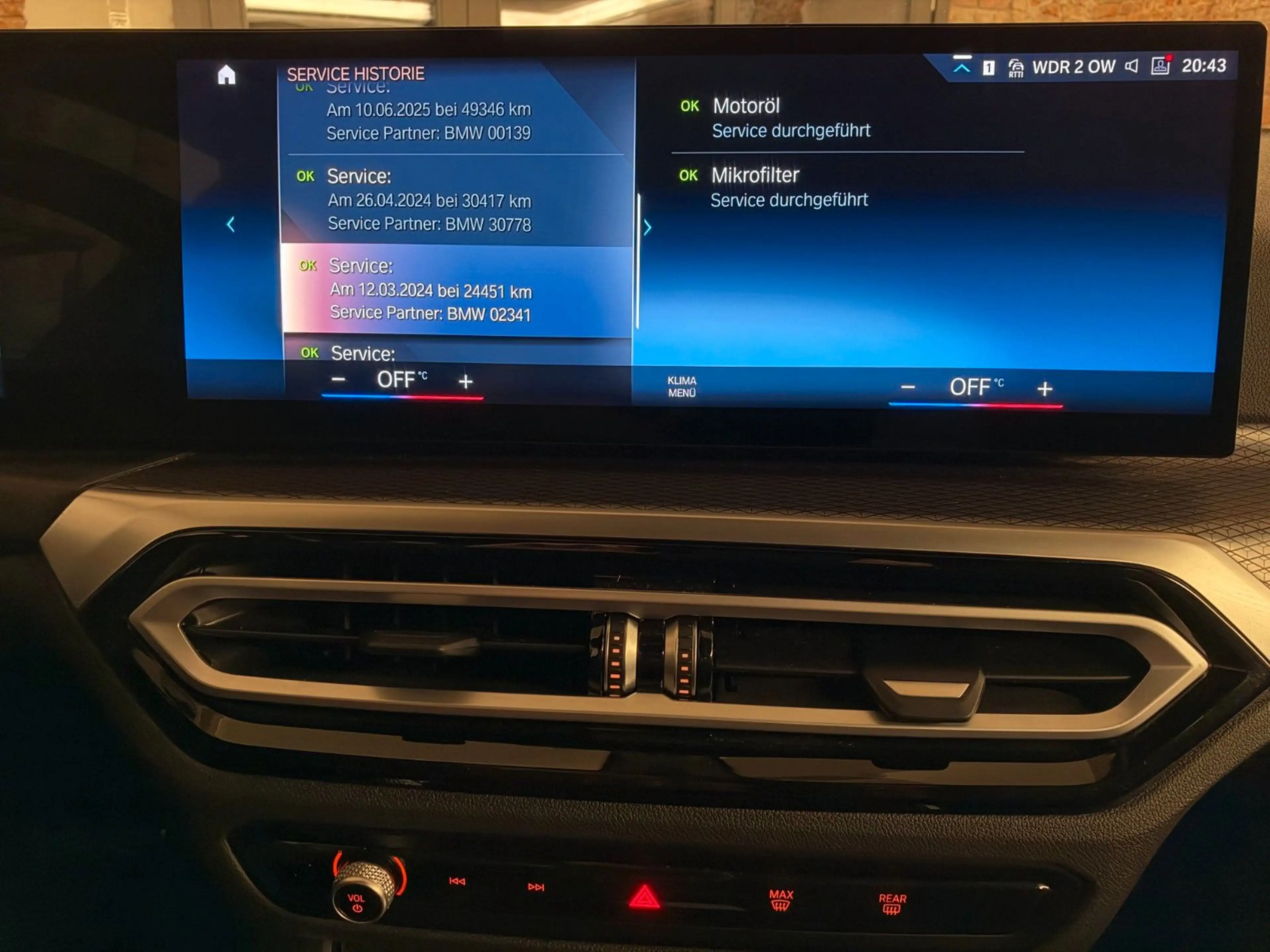 BMW 320 d xDrive M Sport ACC AHK HuD HiFi Pano 19" — photo 38