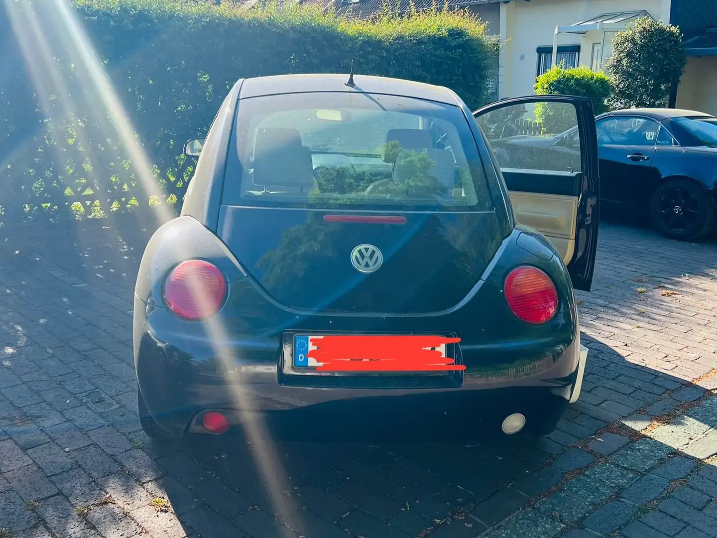 Volkswagen New Beetle New Beetle 1.6 Schwarz - 2