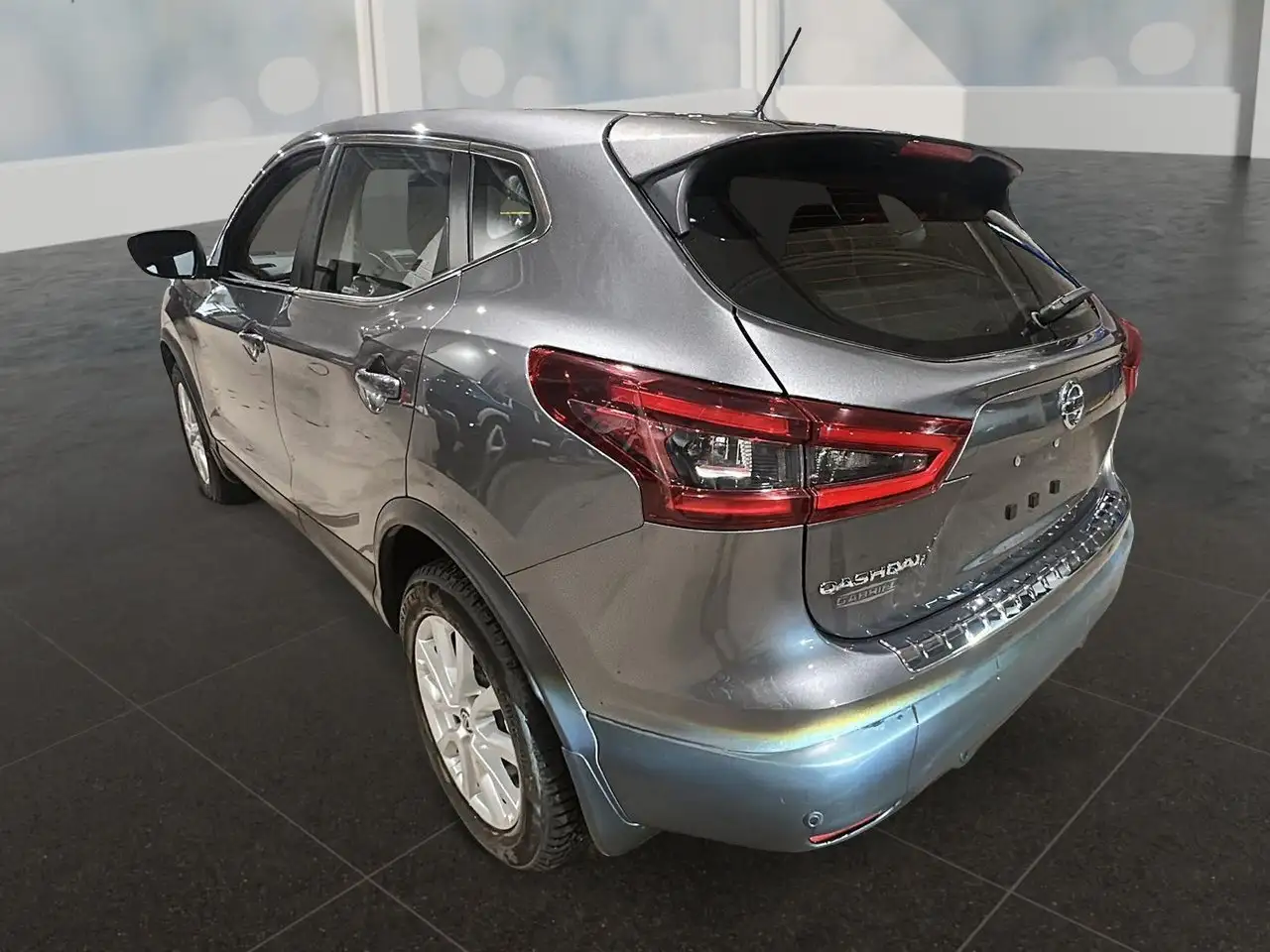 Nissan Qashqai снимка Nissan Qashqai