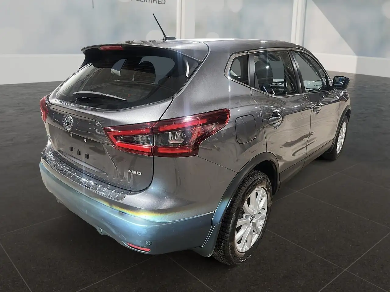 Nissan Qashqai снимка Nissan Qashqai