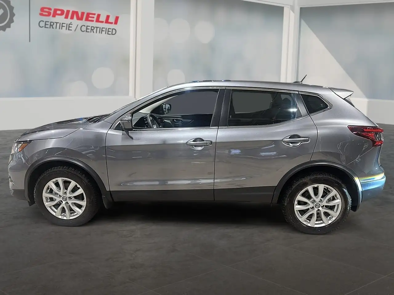 Nissan Qashqai снимка Nissan Qashqai