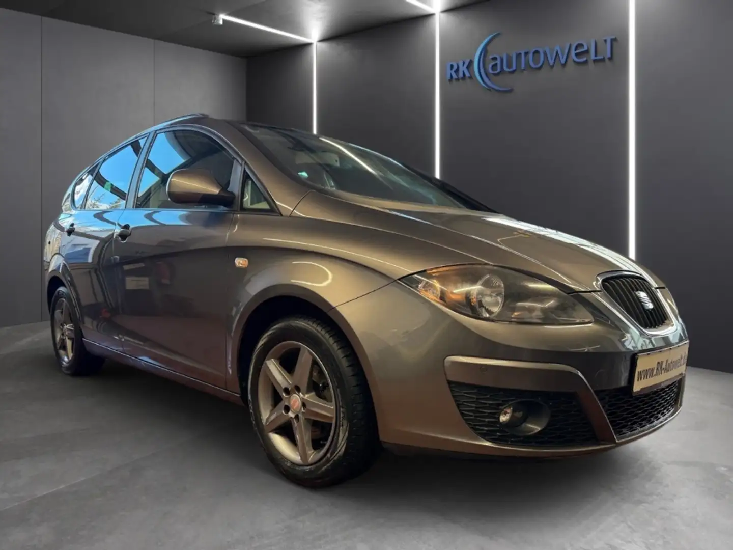 SEAT Altea 4You i-Tech 1.2 TSI PDC Klimaautomatik Radio/CD Gri - 2