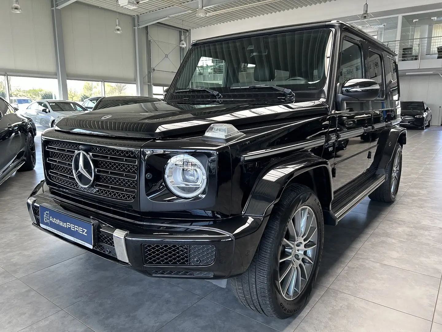 Mercedes-Benz G 500 AMG SCHIEBEDACH-BURMESTER-AHK-DISTRONIC Schwarz - 2