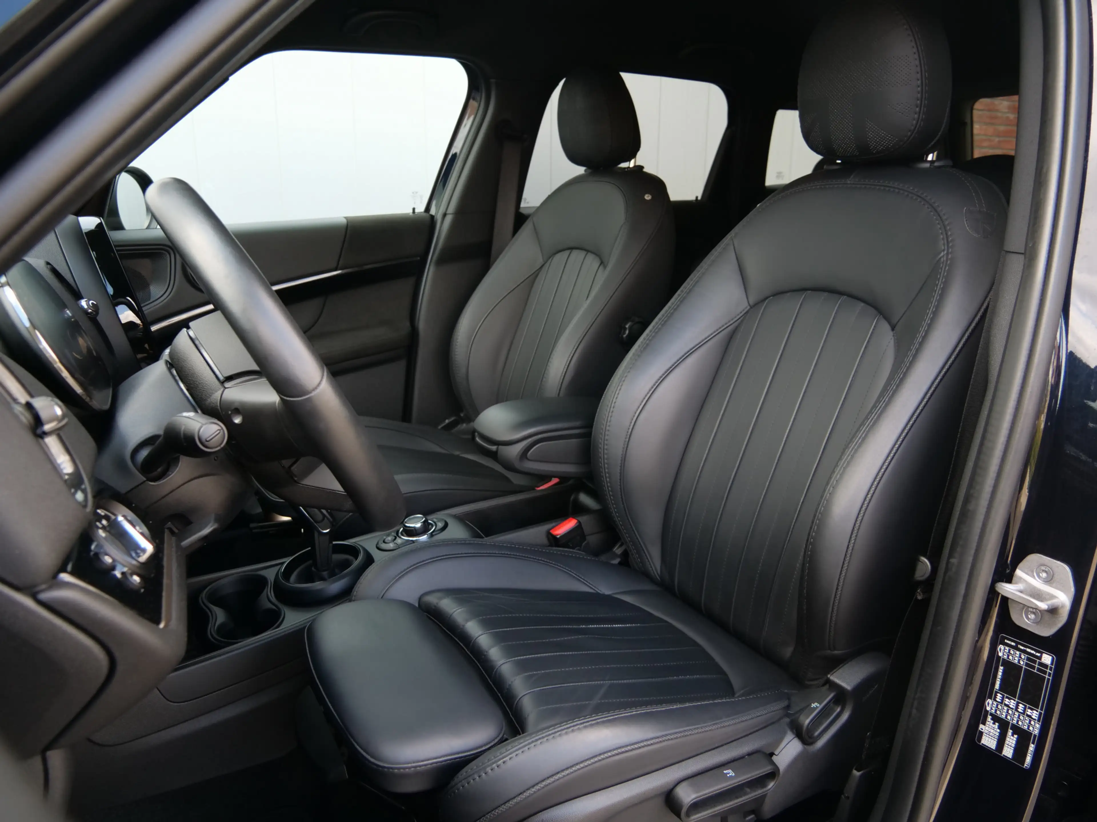 MINI Cooper S Countryman 2.0 Rockingham GT Edition — photo 27