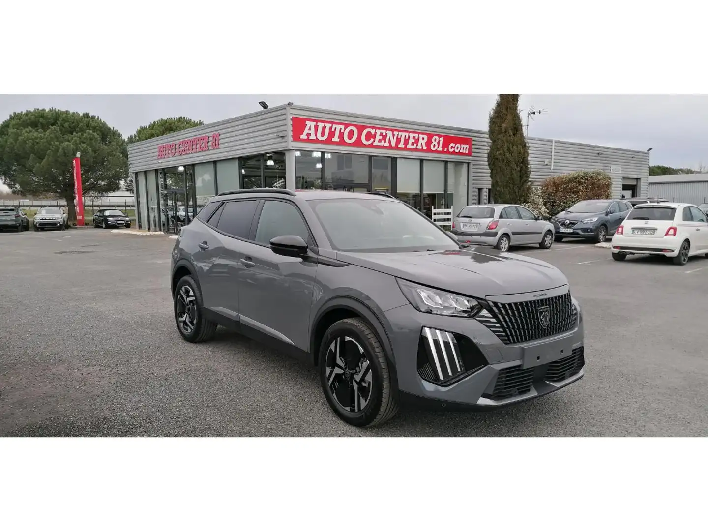 Peugeot 2008 1.2i PureTech 130 EAT8 Allure Grau - 1