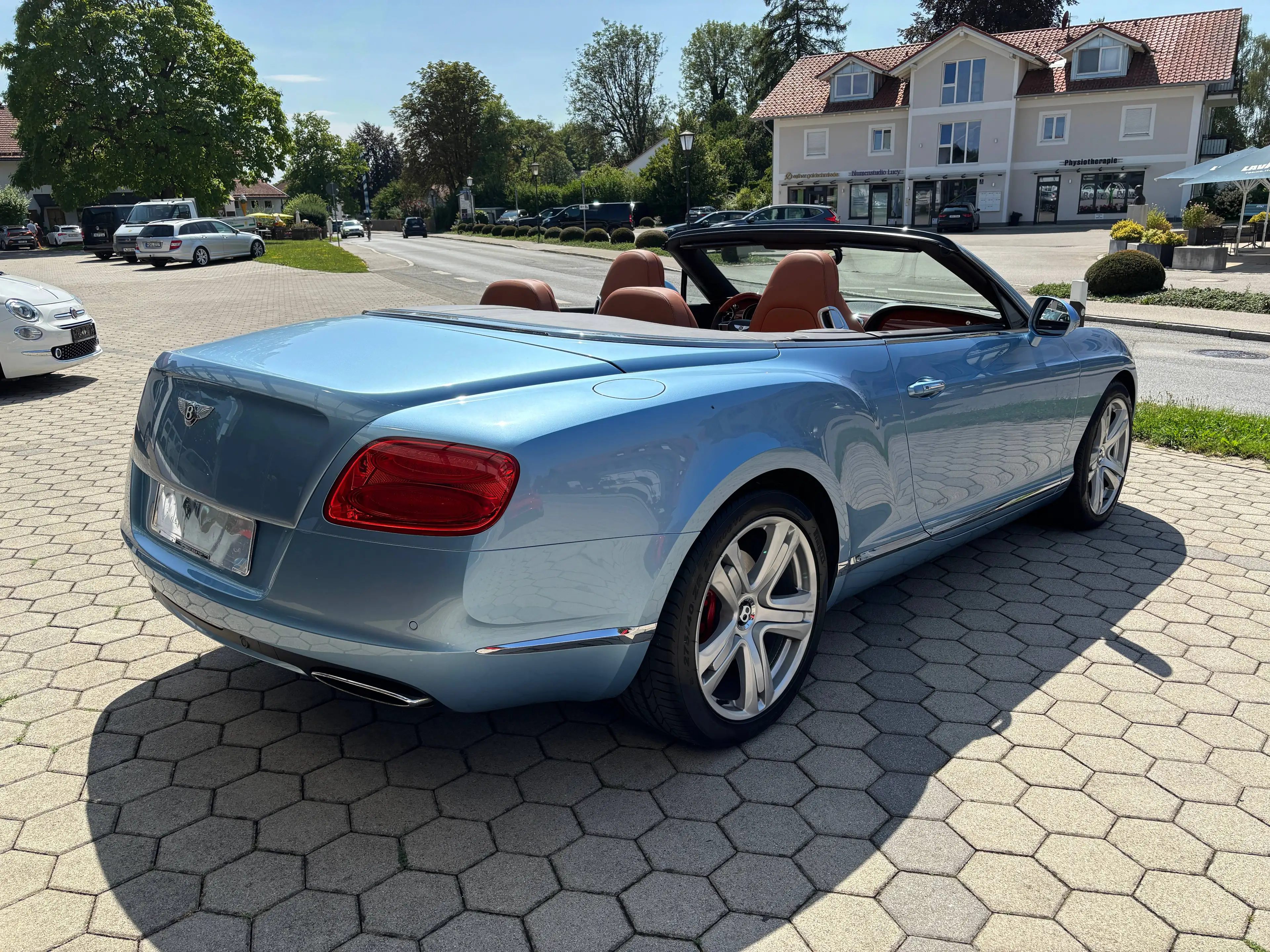 Bentley Continental Continental GTC GTC W12 NEUWERTIGER SAMMLERZUSTAND — photo 5