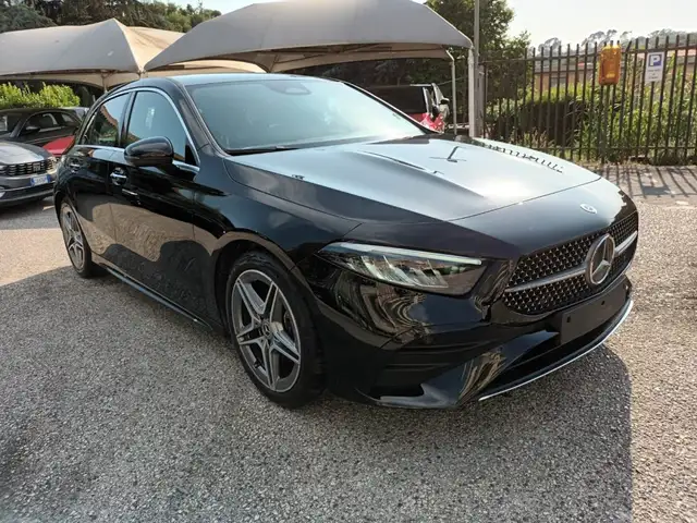 Mercedes-Benz A 180 D AUTOMATIC AMG LINE 116CV CAM360° NAV PACK LUCI