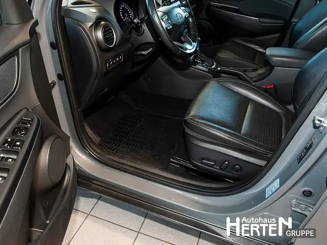 Hyundai Kona view 12