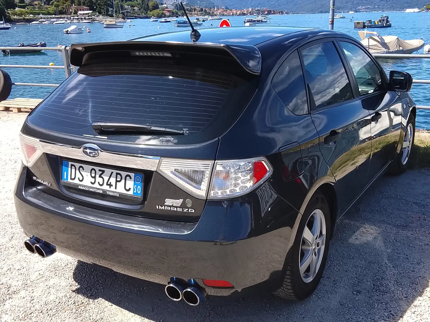 Subaru Impreza Impreza III 2008 bi-fuel mt Gris - 1