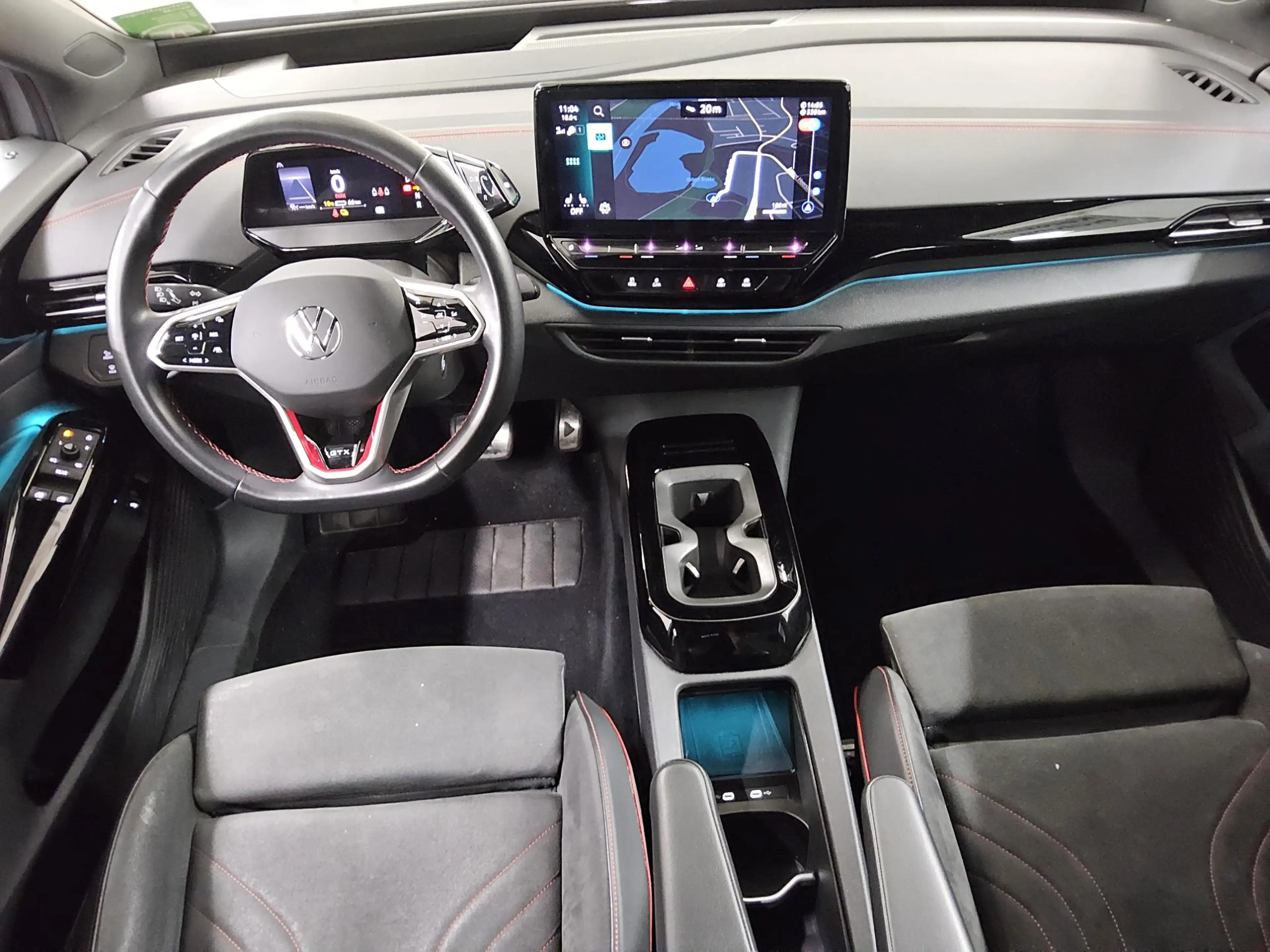Volkswagen ID.4 GTX T-LEDER NAVI LED SHZ HUD PDC — photo 5