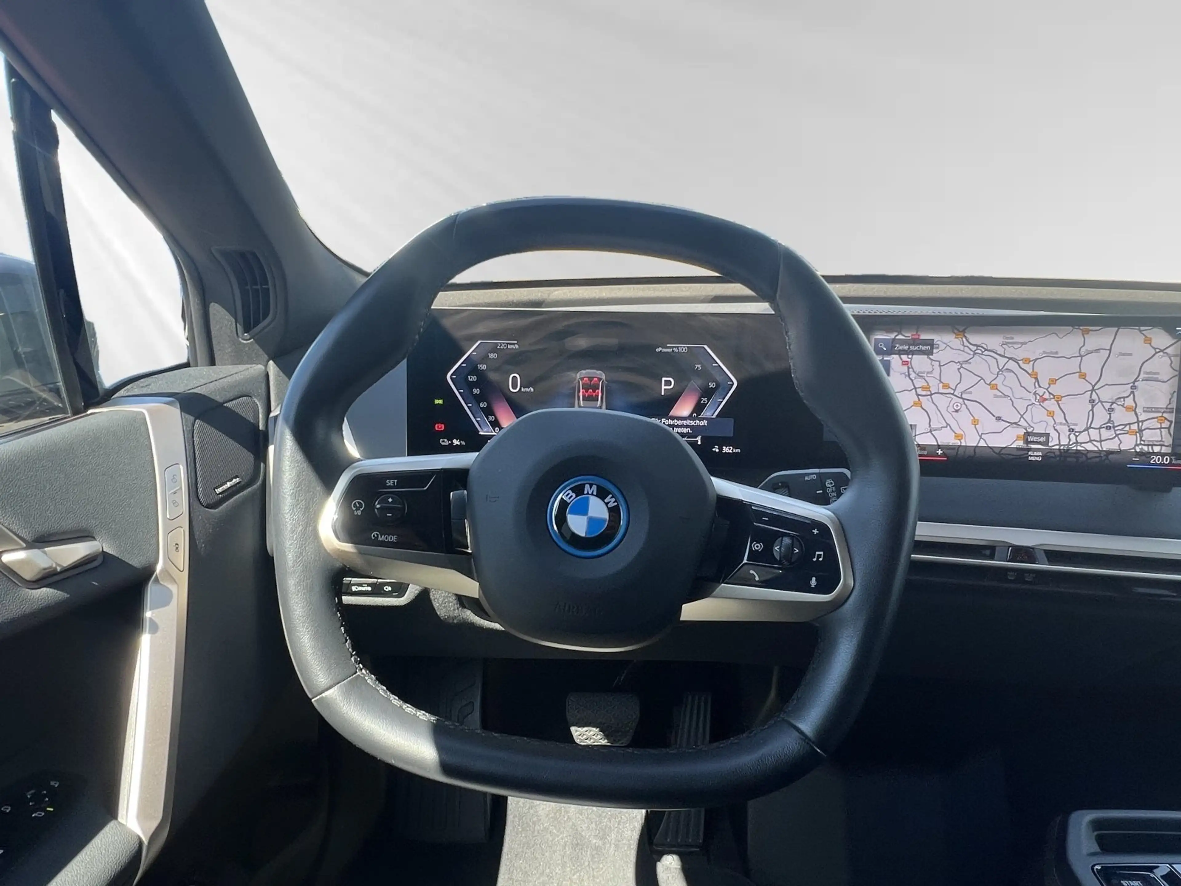 BMW iX xDrive40 Sportpaket Harman/Kardon|DA&PA-Prof. — photo 12