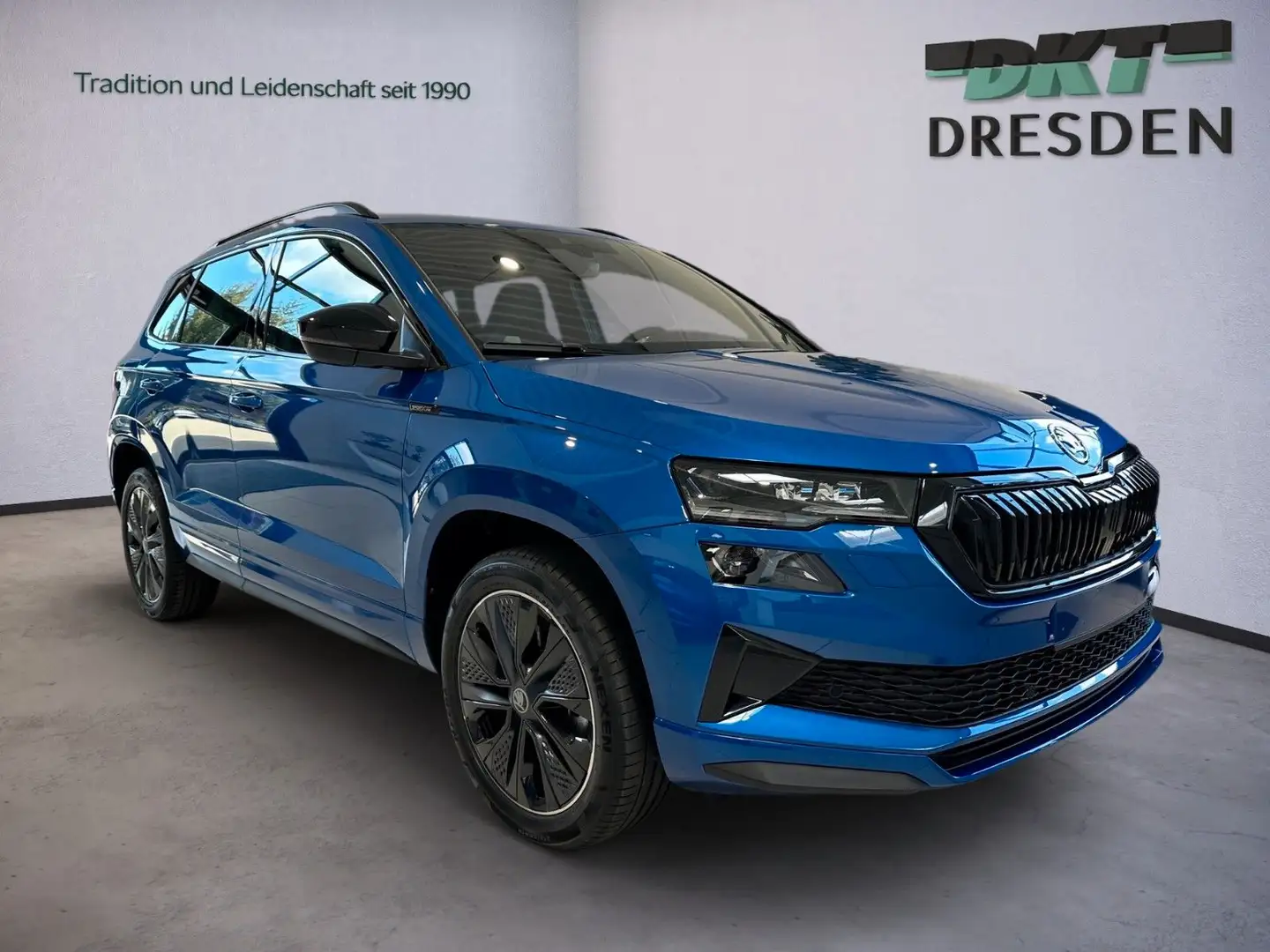 Skoda Karoq Sportline/Navi/AHZV/ACC/SHZ Bleu - 2