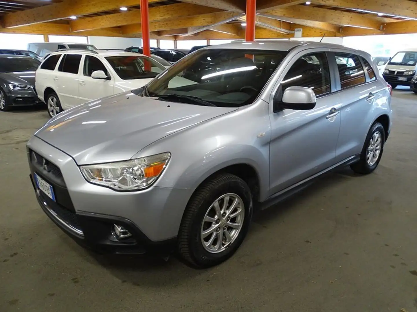 Mitsubishi ASX 1.8 DID 4x4 Instyle 150 CV Argento - 1