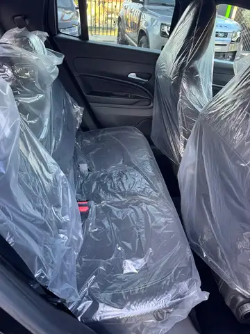 Jeep Avenger view 9