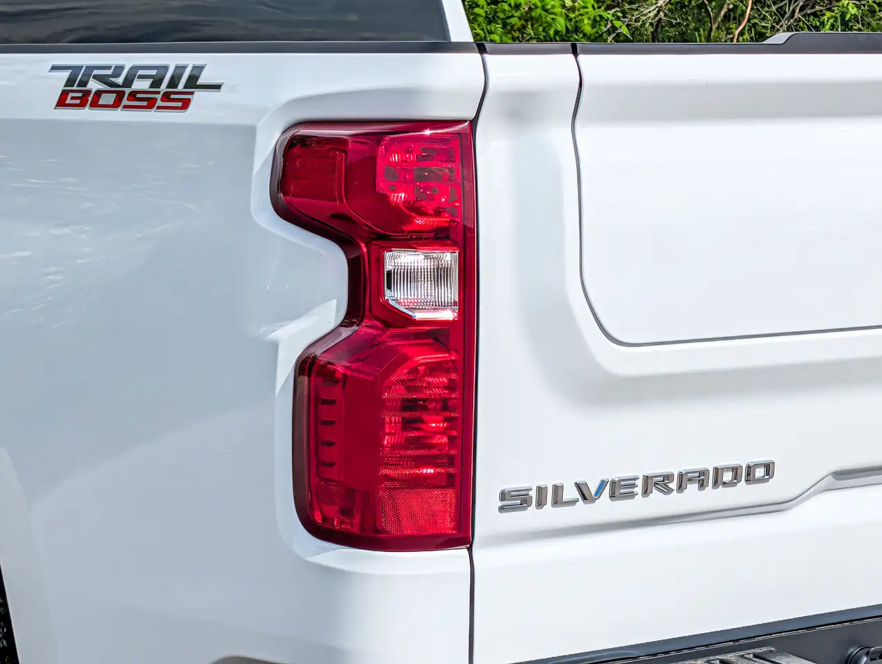 Chevrolet Silverado 1500 снимка Chevrolet Silverado 1500