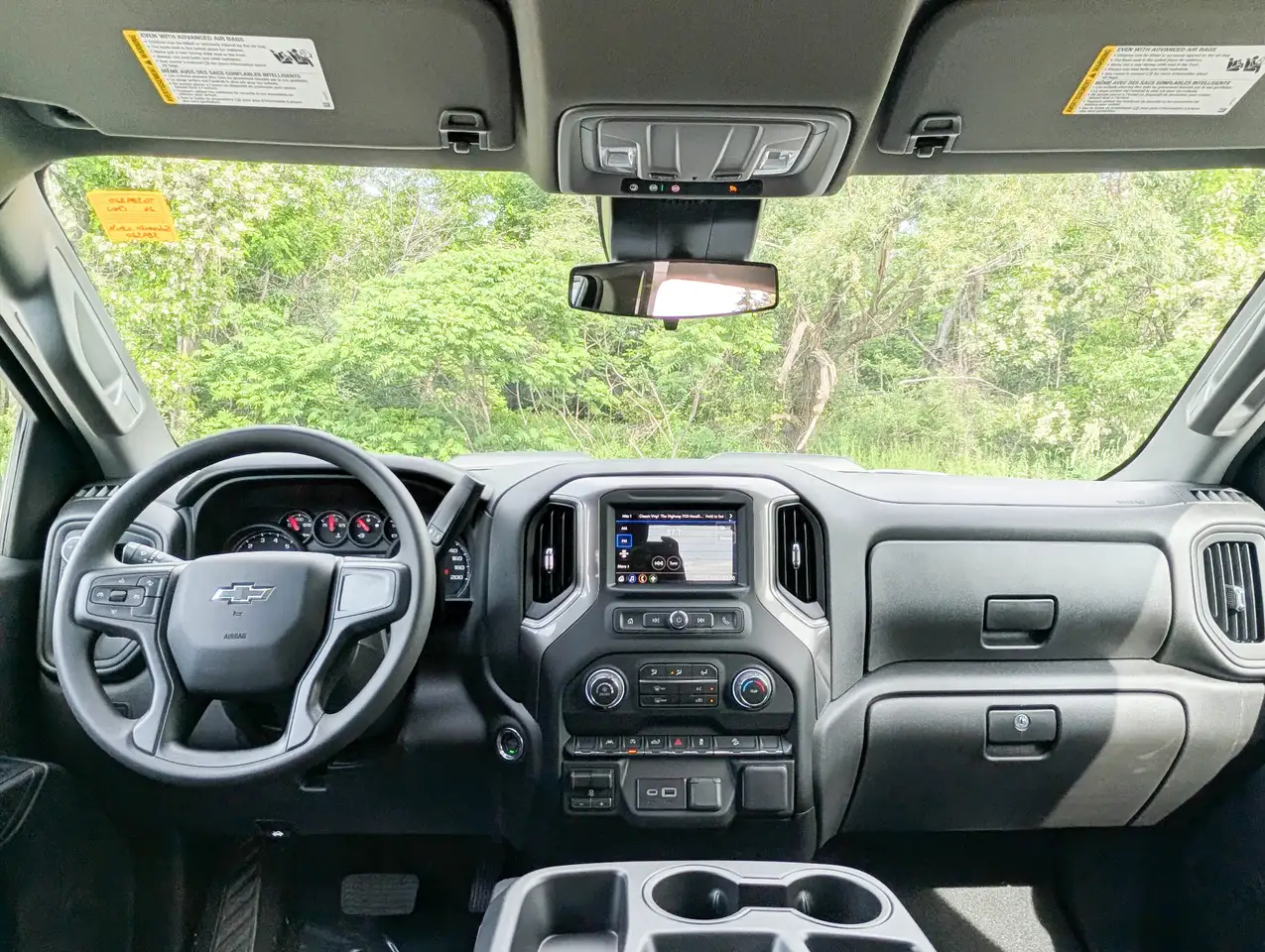Chevrolet Silverado 1500 снимка Chevrolet Silverado 1500