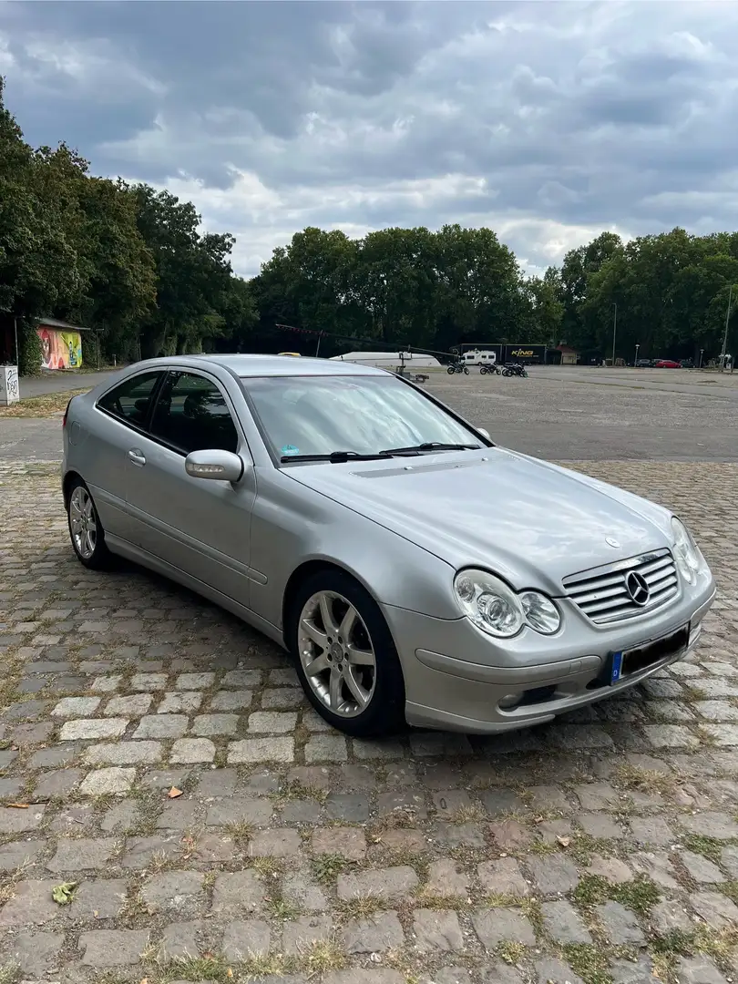 Mercedes-Benz C 200 Kompressor Sportcoupe Ezüst - 1