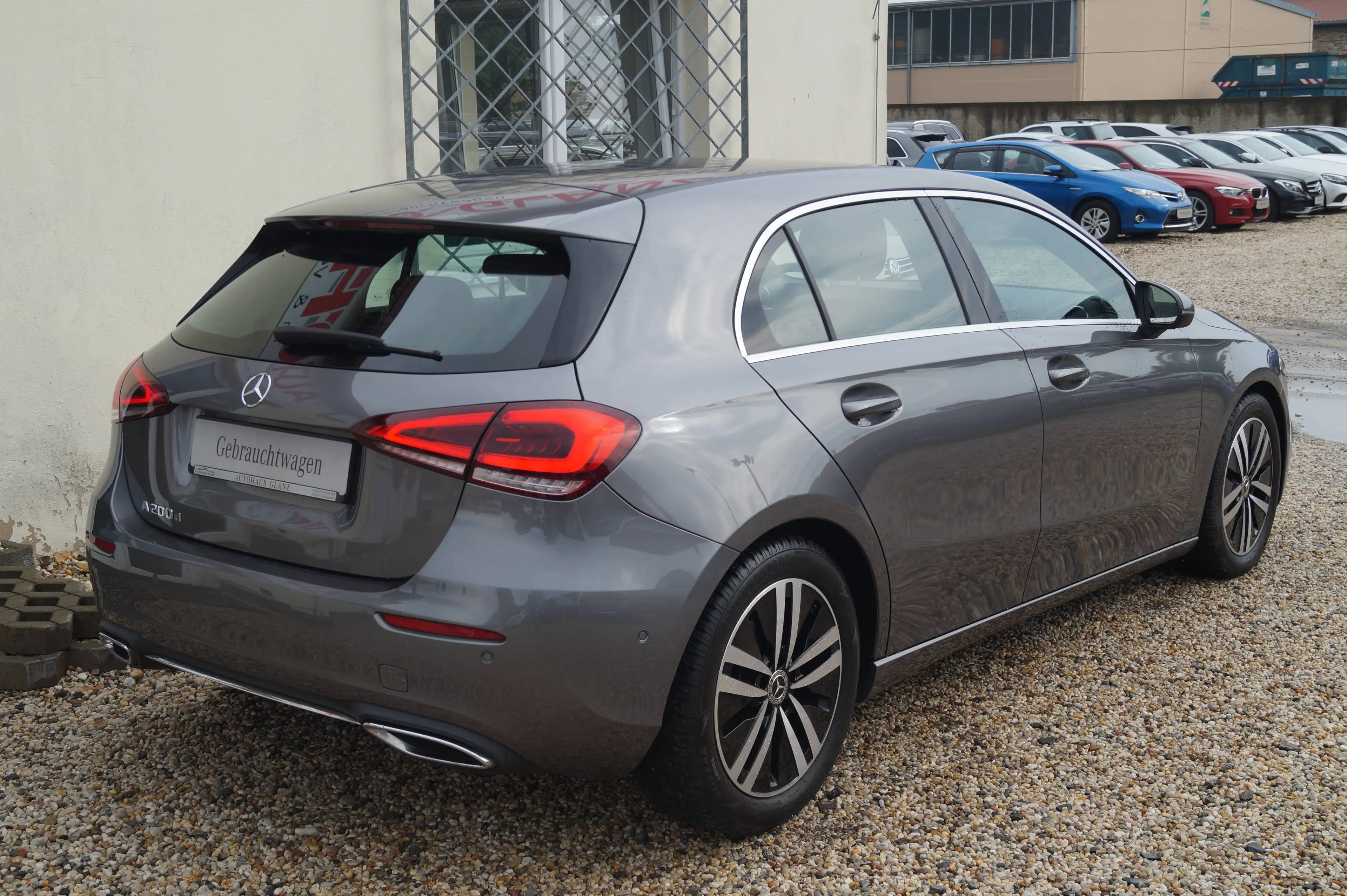 Mercedes-Benz A 200 A 200 d Leder*LED*AHK*TÜV:NEU* — photo 7
