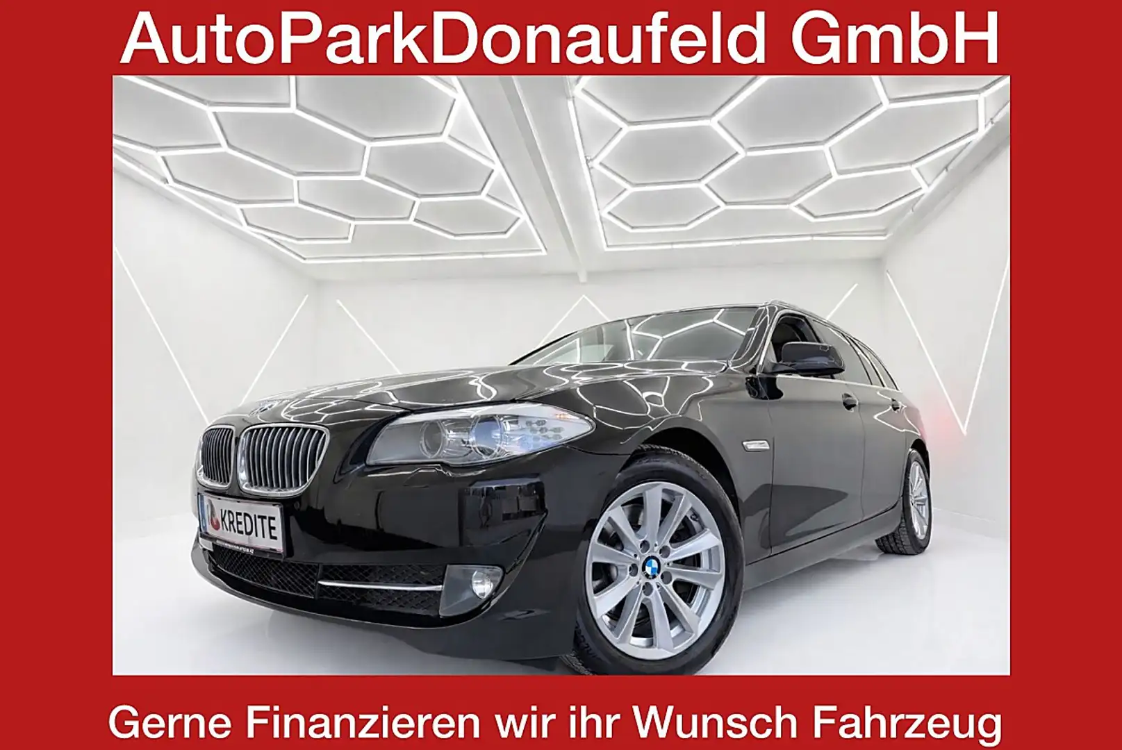 BMW 520 d Touring Österreich-Paket Aut./1-Besitz/Wenig Km/ Schwarz - 1