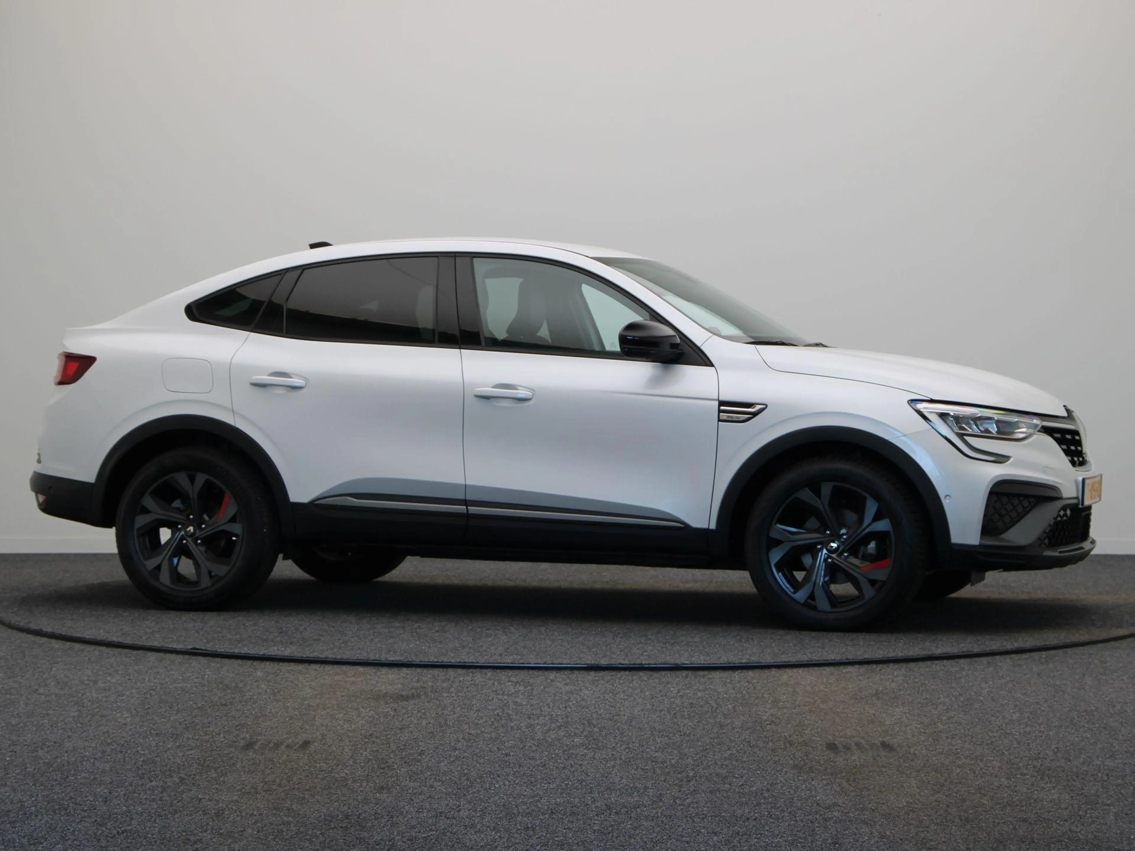 Renault Arkana 1.6 E-Tech Hybrid 145 R.S. Line | Stoel & Stuur ve — photo 13