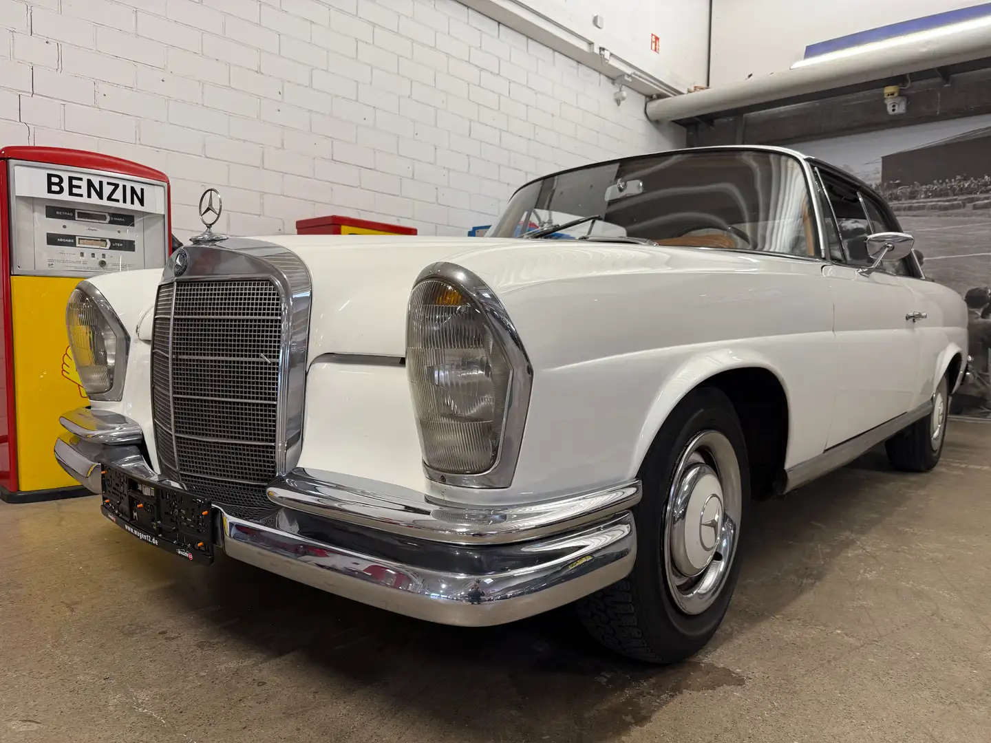 Mercedes-Benz 250 SE Blanco - 2