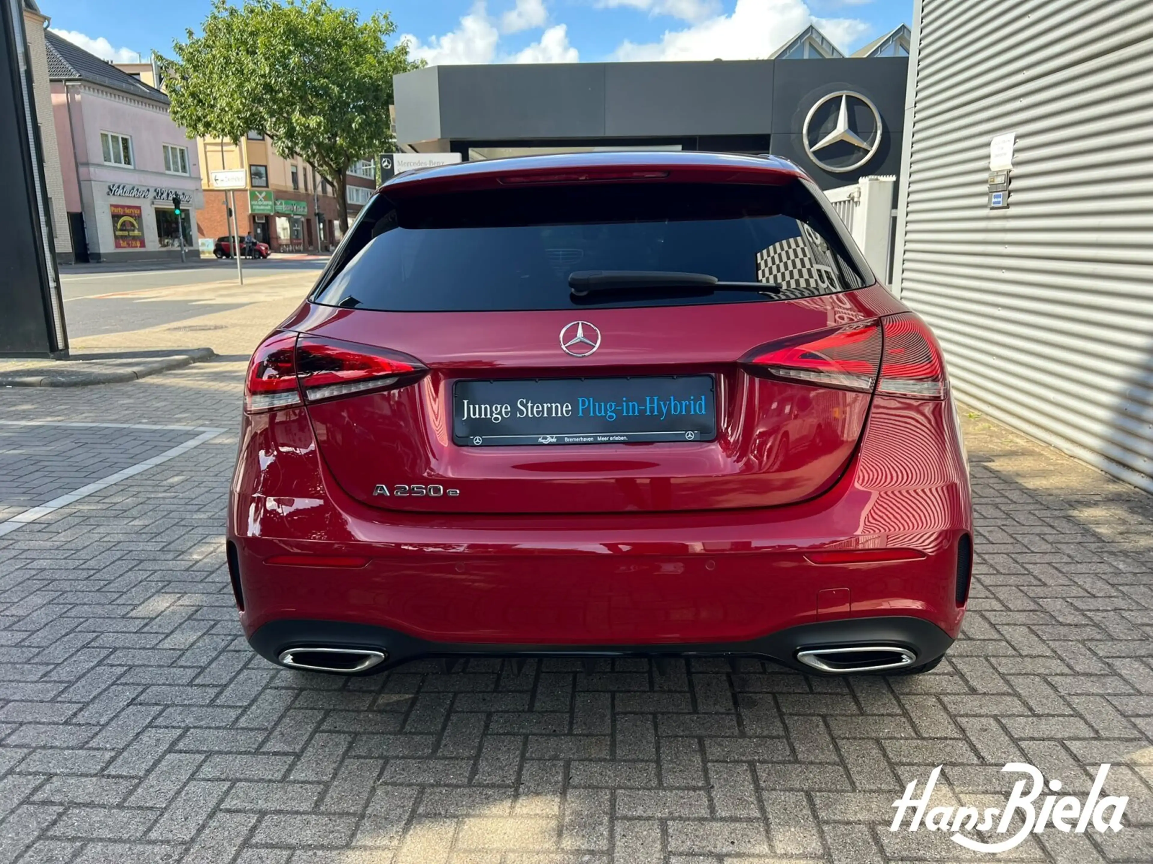 Mercedes-Benz A 250 A 250 e AMG/19"/Pano/Bur/Multi/Kam/Dis/HUD/Keyl HK — photo 6