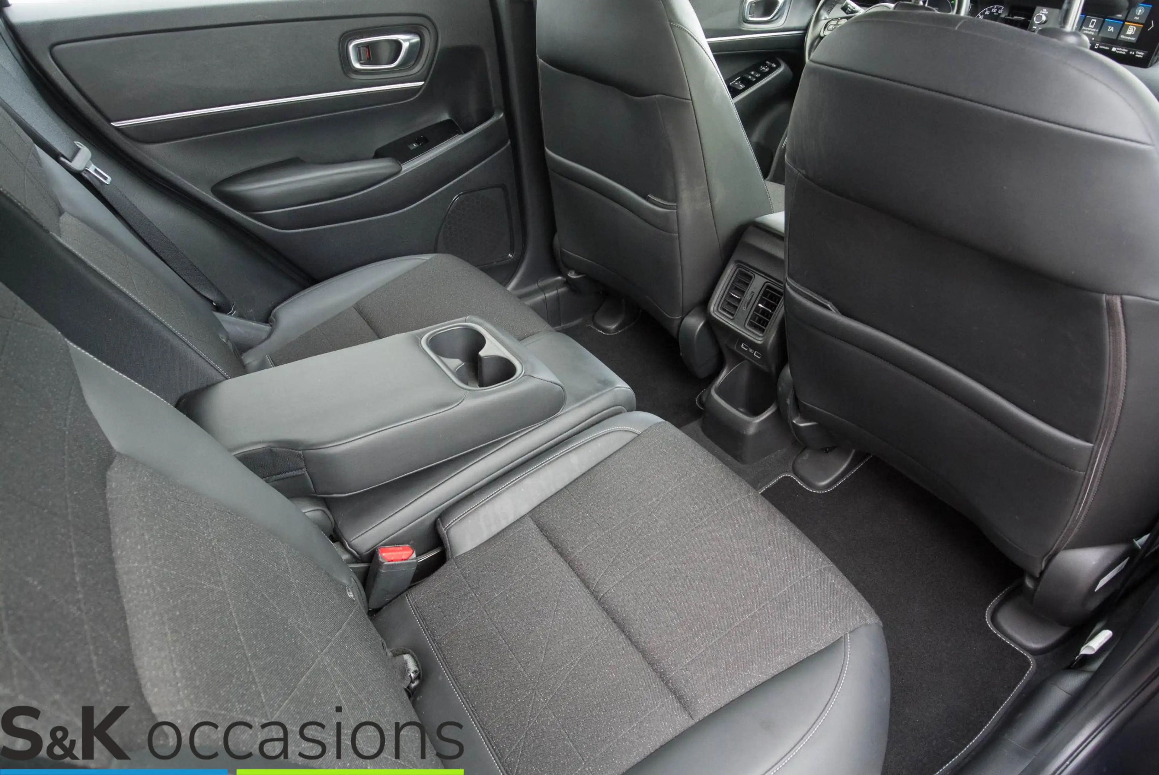 Honda HR-V 1.5 e:HEV Advance — photo 4