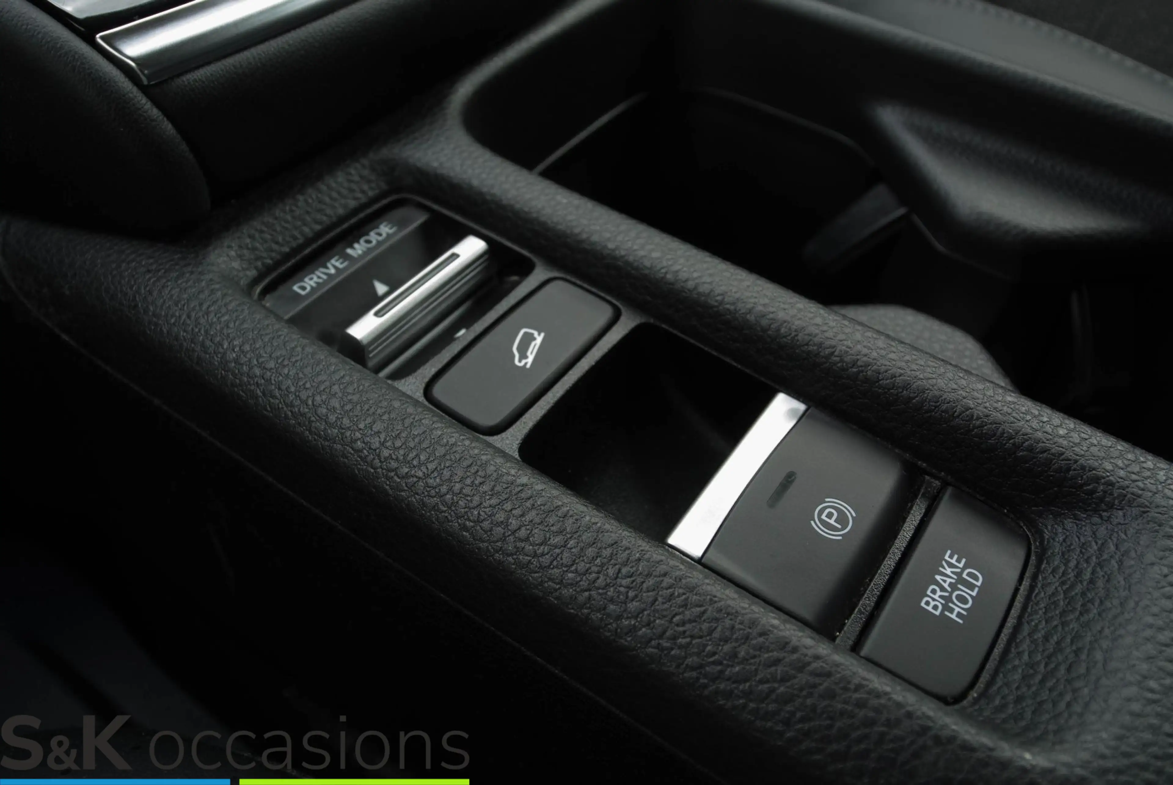 Honda HR-V 1.5 e:HEV Advance — photo 13