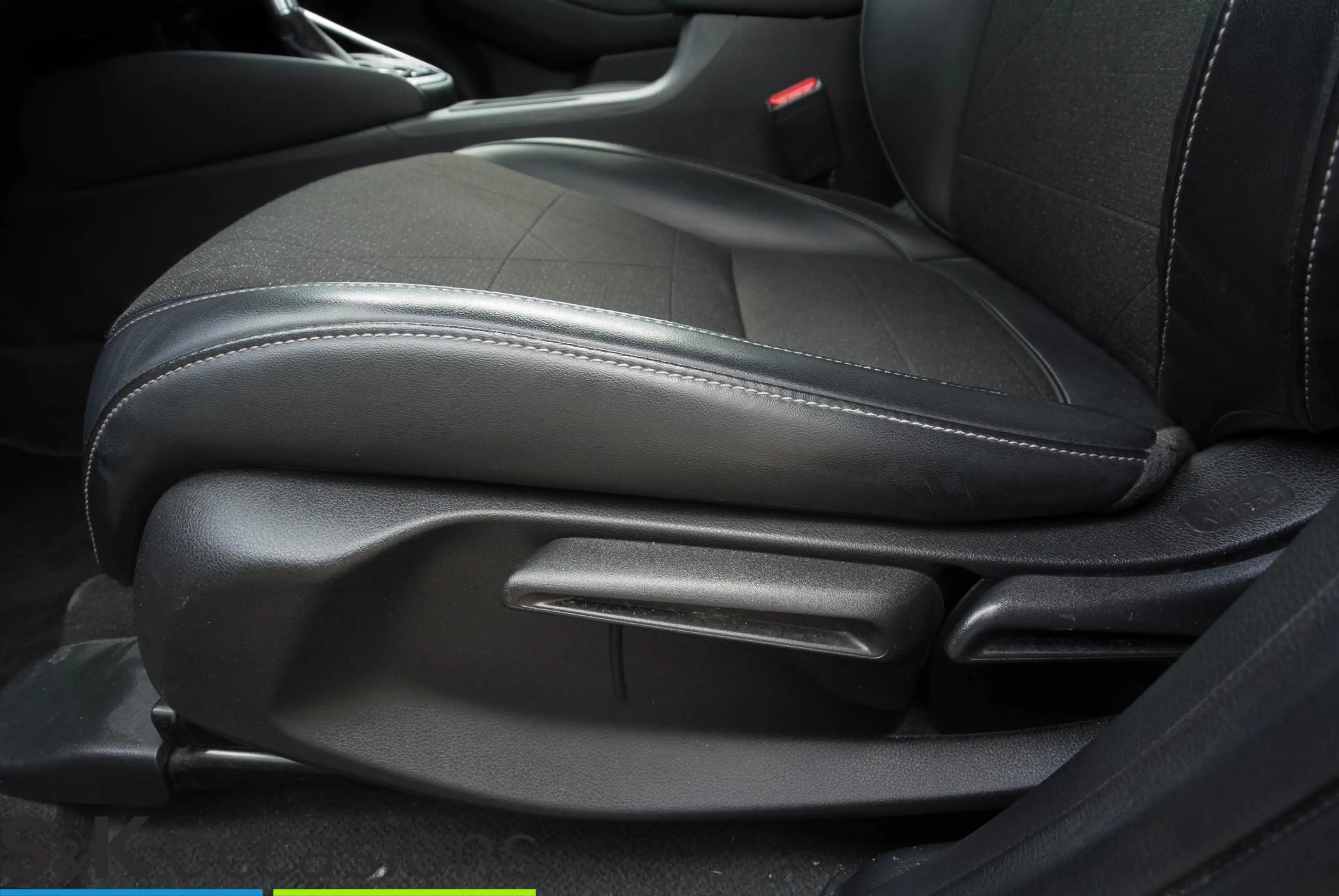 Honda HR-V 1.5 e:HEV Advance — photo 21