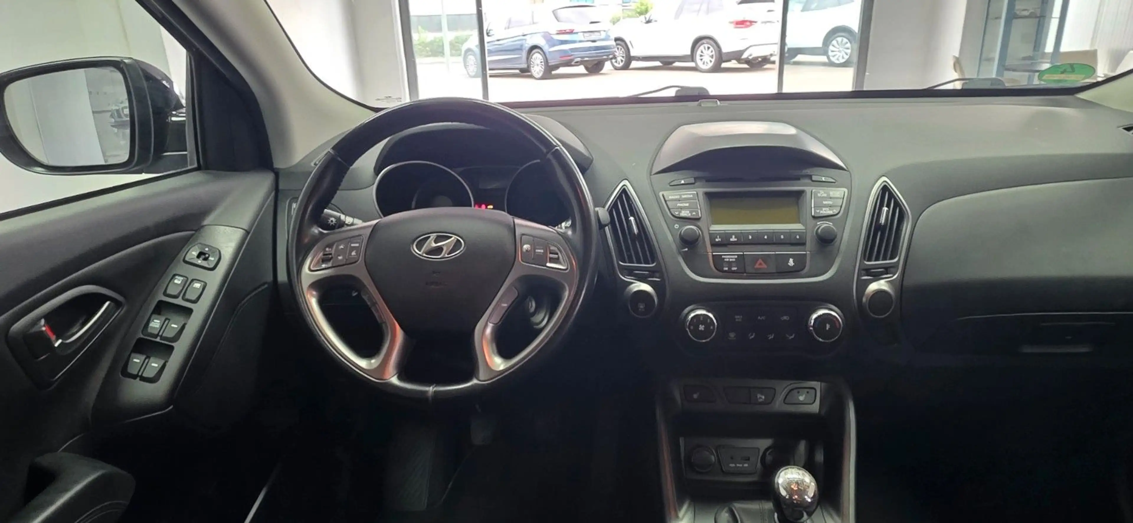 Hyundai iX35 1.6 Comfort PDC TÜV 08/2027 — photo 10