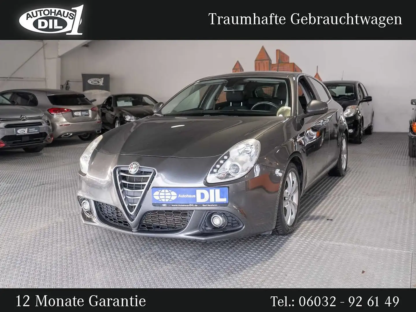 Alfa Romeo Giulietta Grau - 1