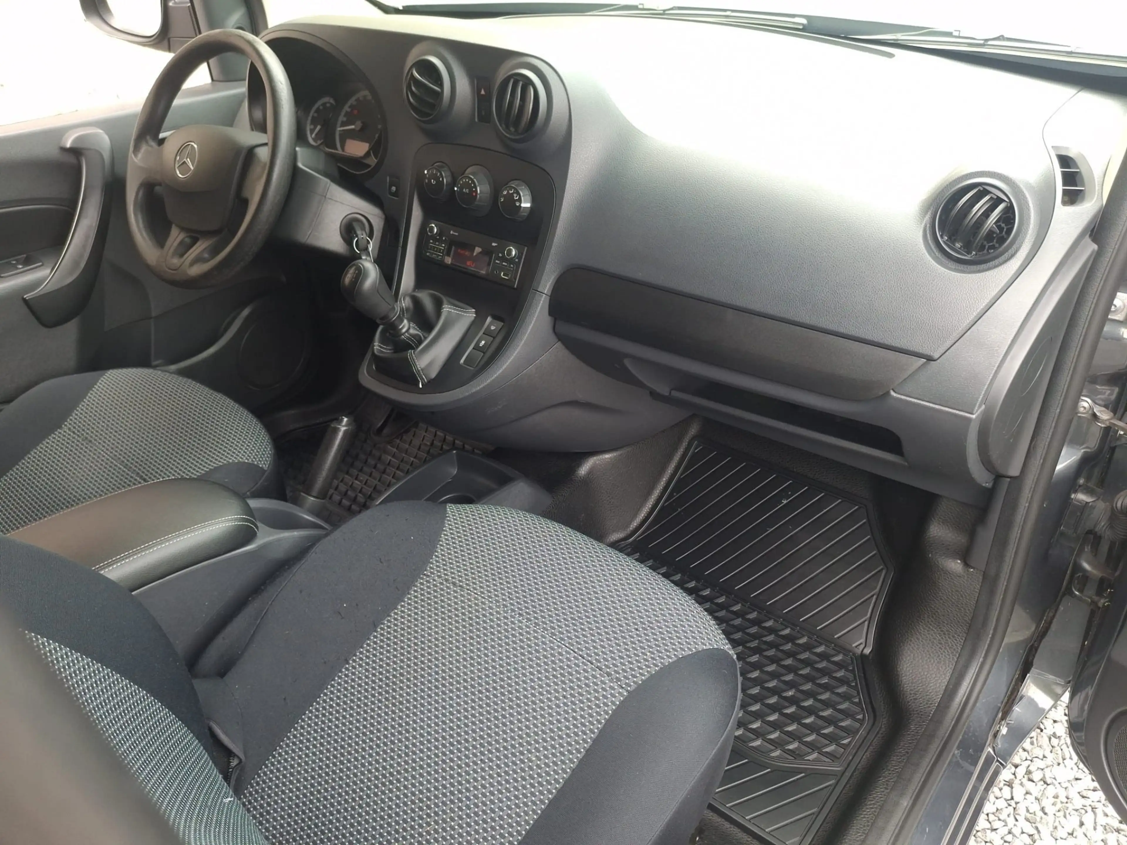 Mercedes-Benz Citan 109 — photo 9
