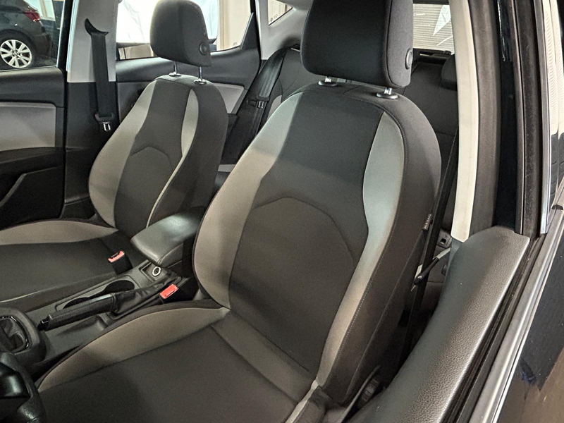 SEAT Leon 1.2 TSI Enjoy — photo 17