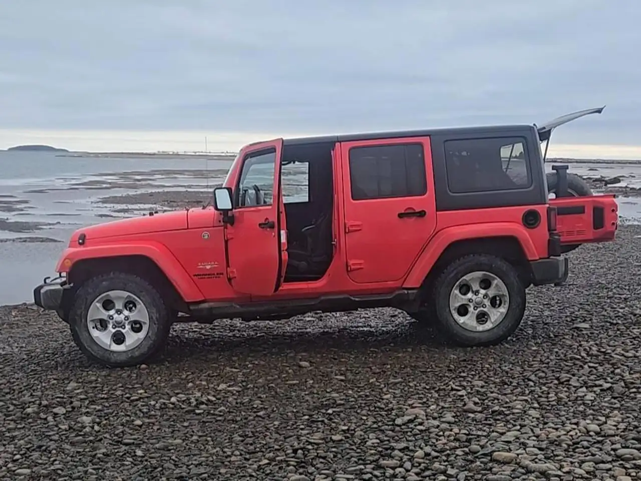 Jeep Wrangler снимка Jeep Wrangler