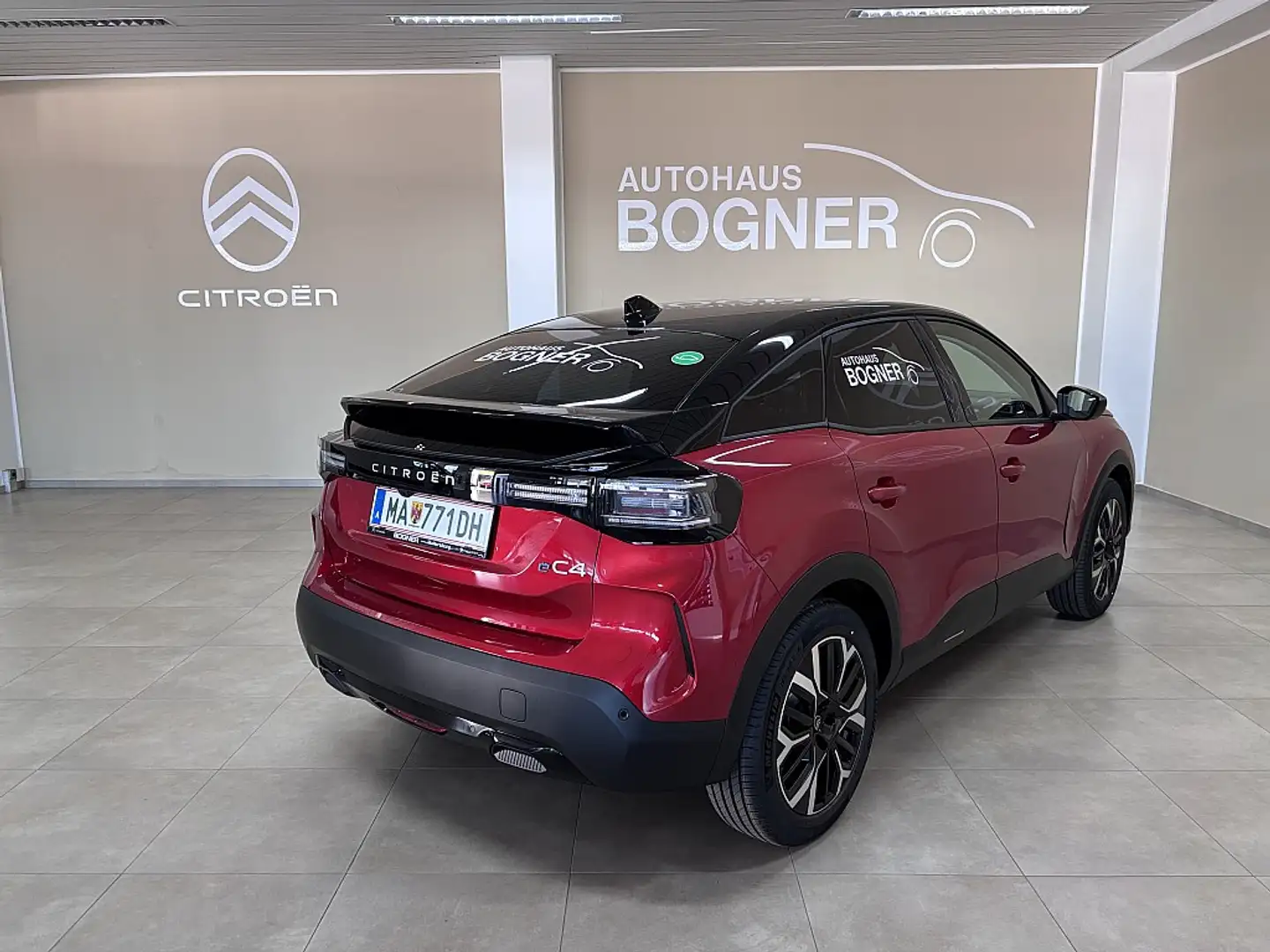 Citroen C4 Elektro 156 PS MAX Rot - 2