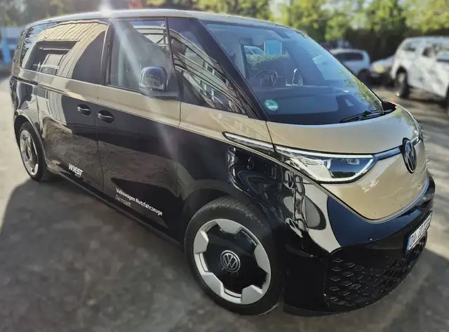 Volkswagen Id. Buzz view 2